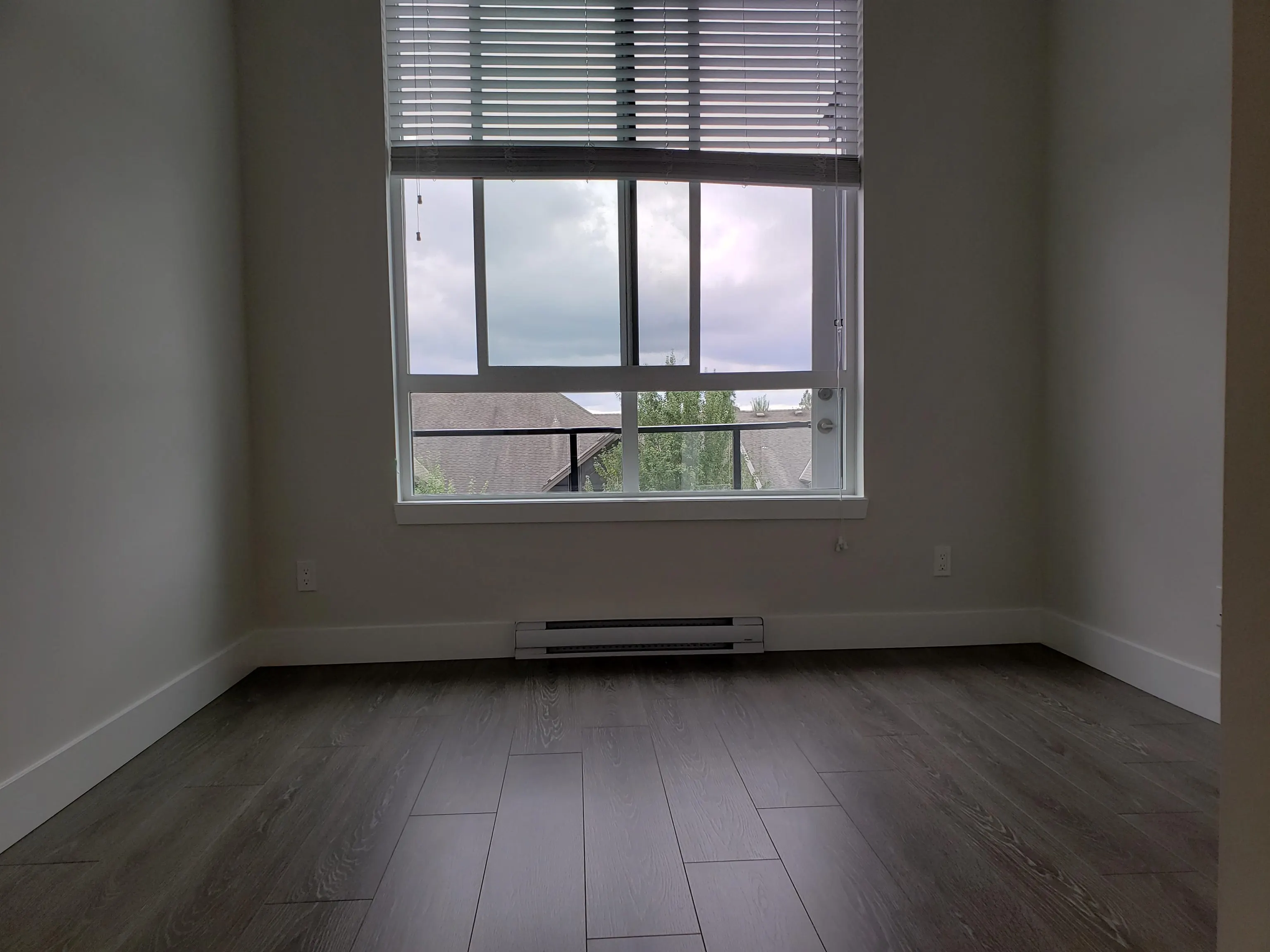 15351 101 Avenue #515