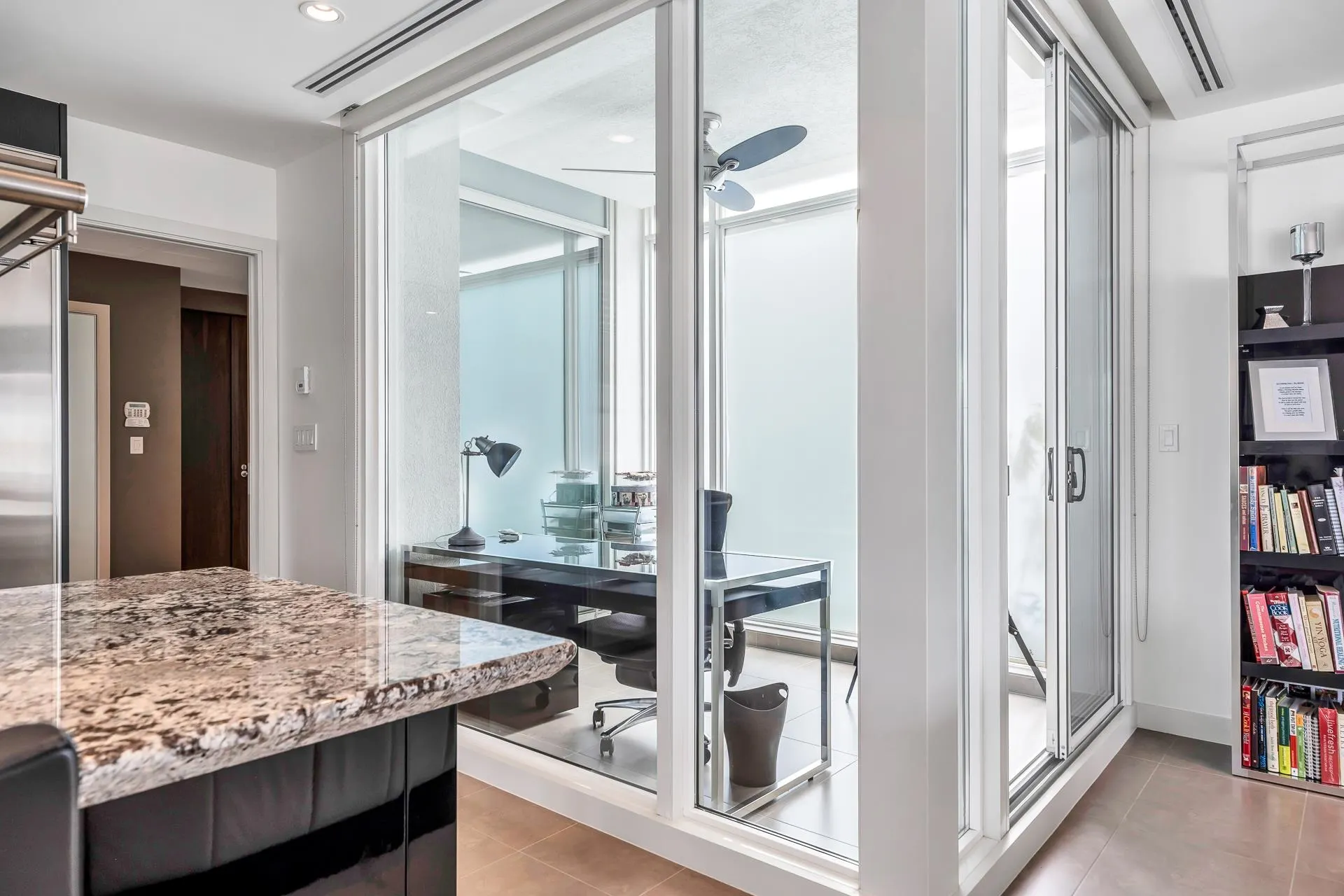 1139 W Cordova Street #101