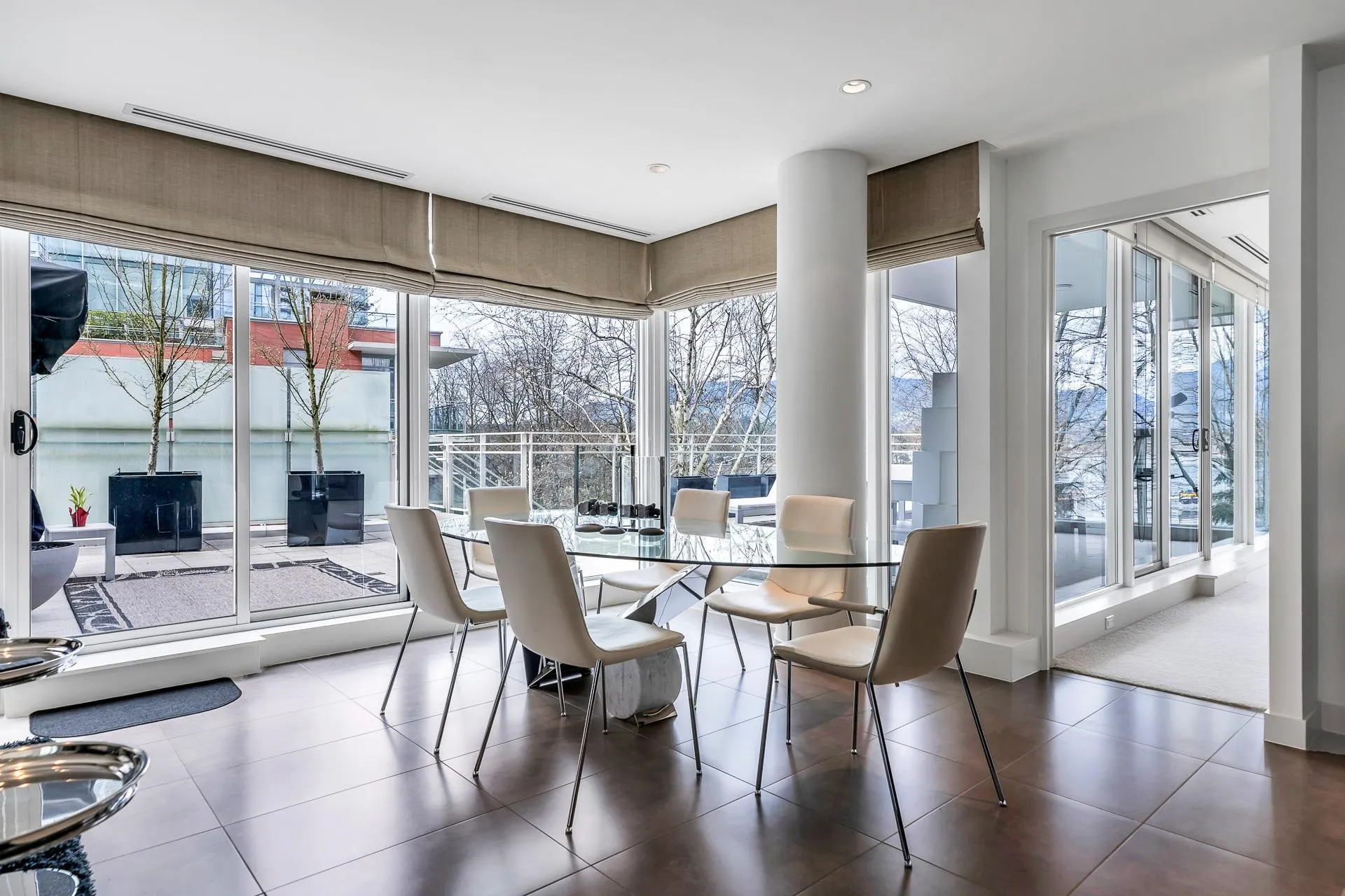 1139 W Cordova Street #101