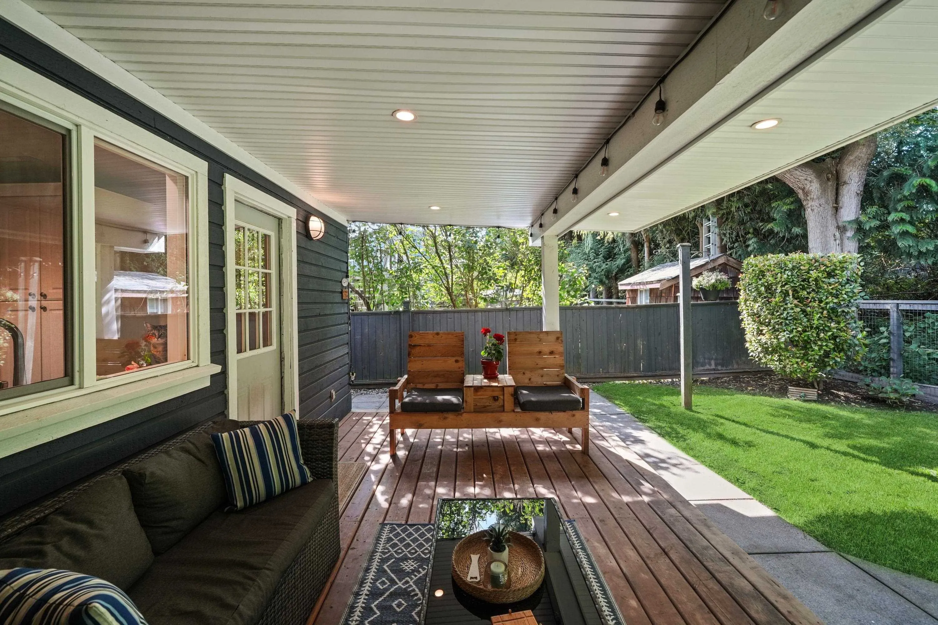 1737 Anderson Way