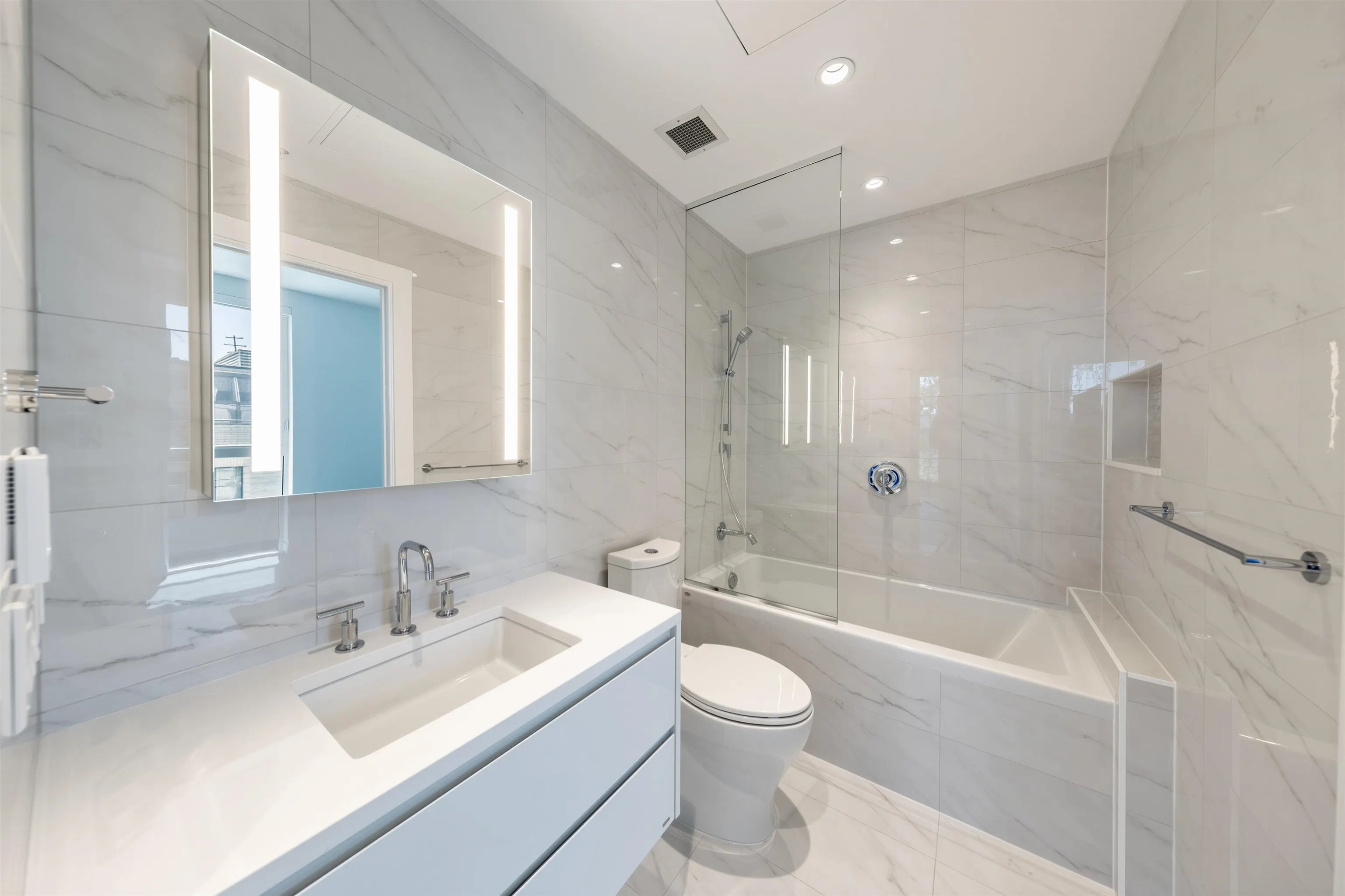 2888 Arbutus Street #305