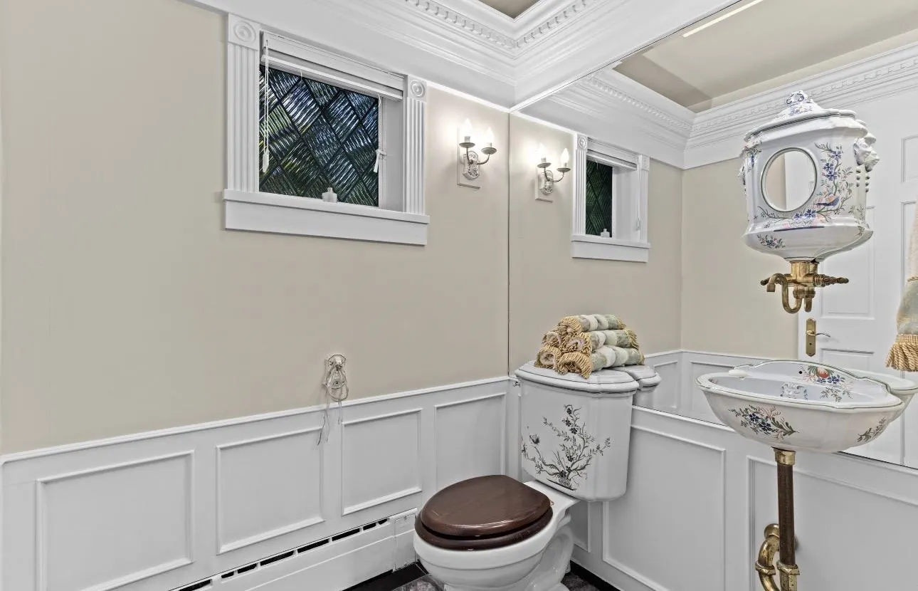 5550 NW Marine Drive