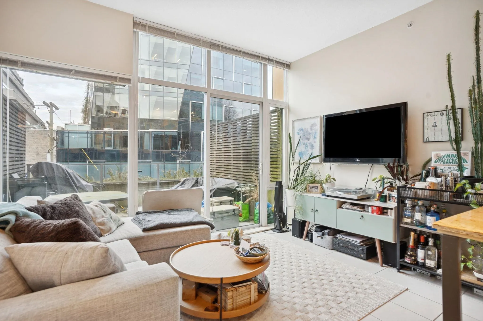 522 8th Avenue #205