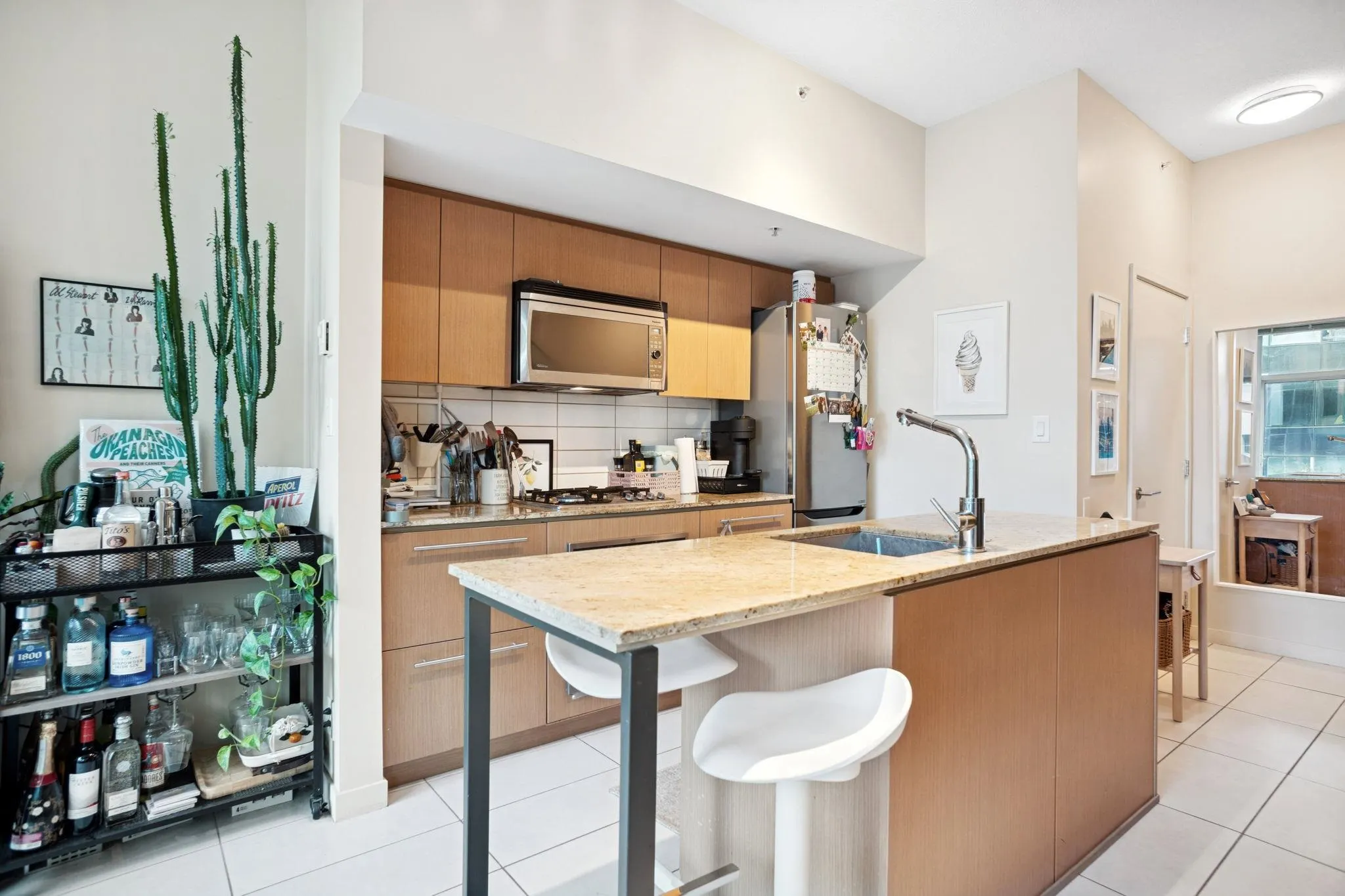 522 8th Avenue #205
