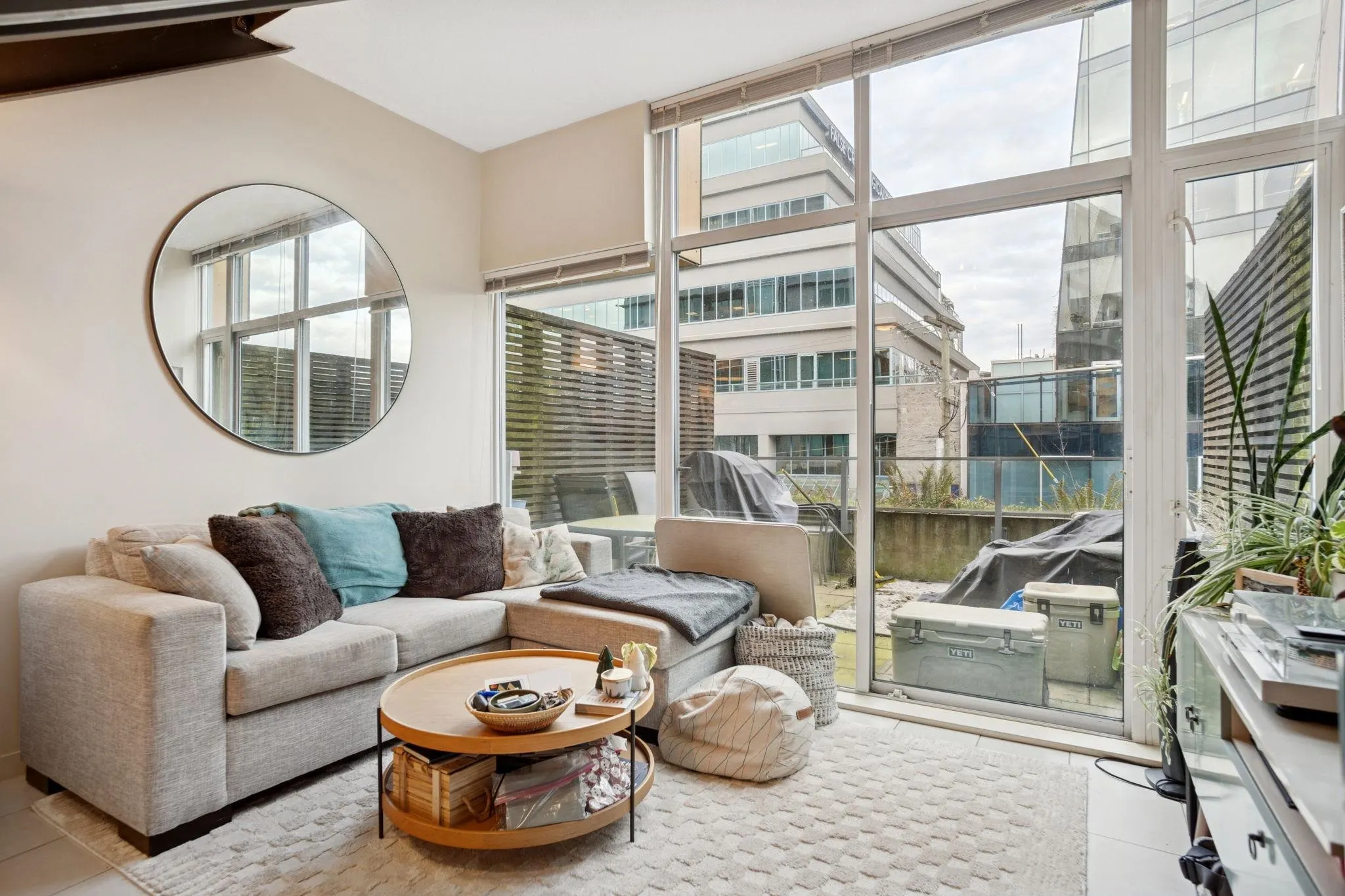 522 8th Avenue #205