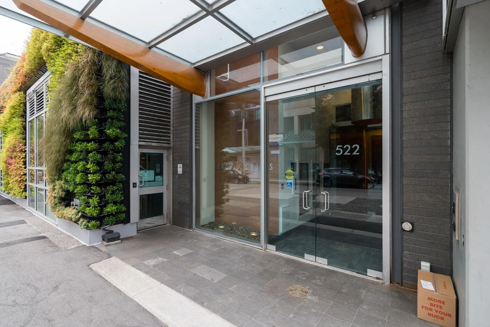 522 8th Avenue #205