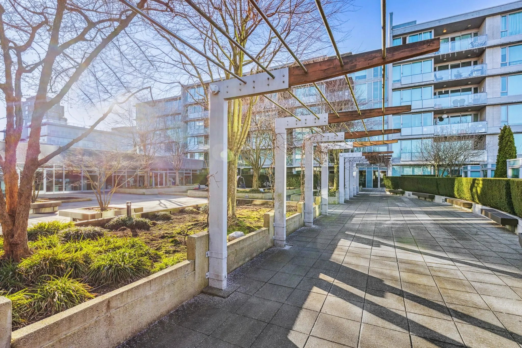 522 8th Avenue #205