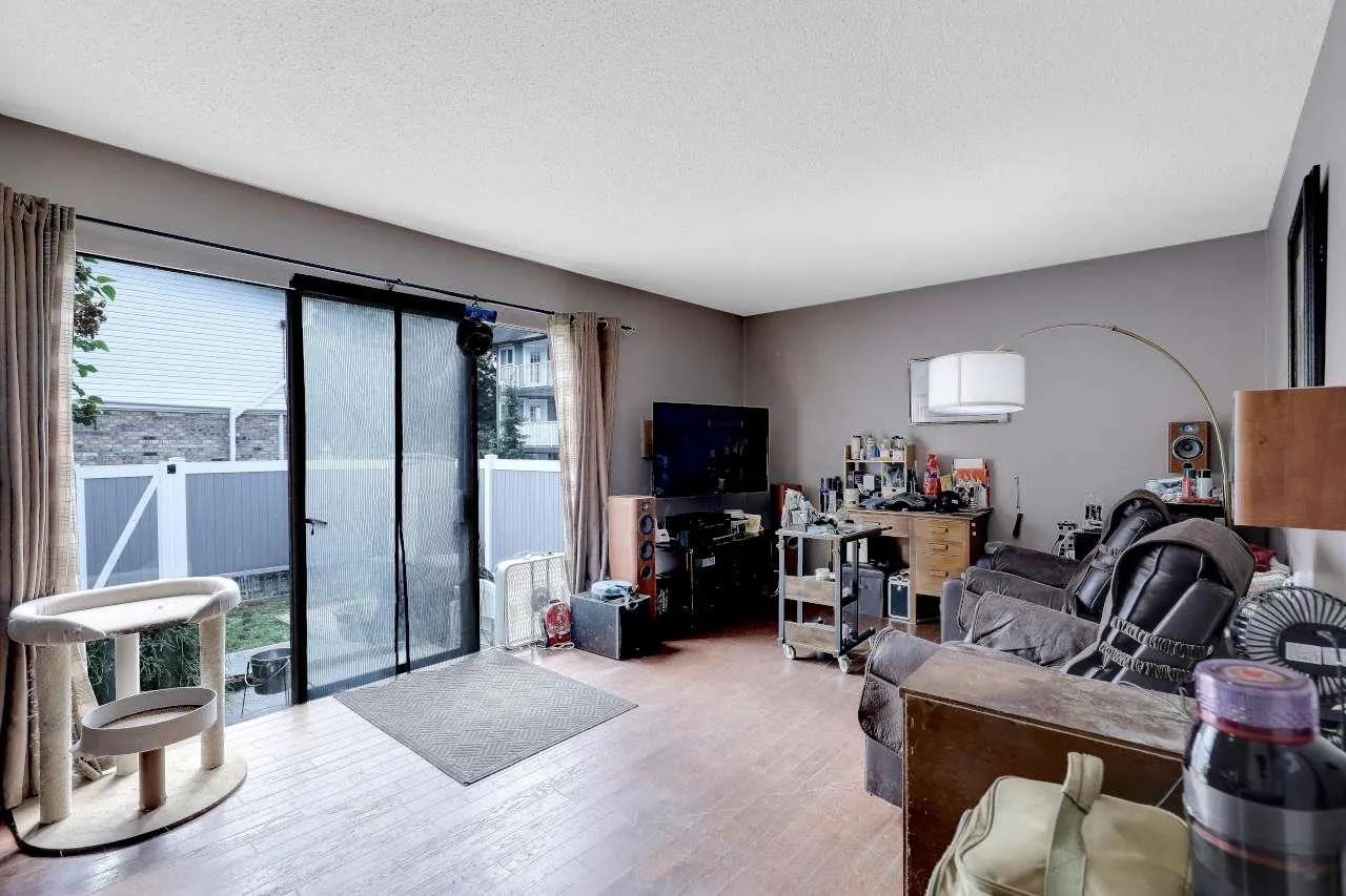 10806 152nd Street #70