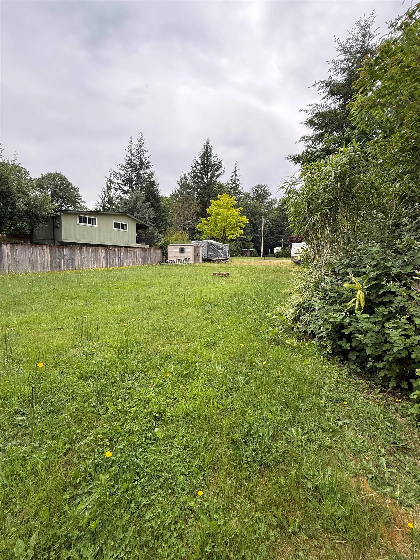 12050 Hodgkin Road