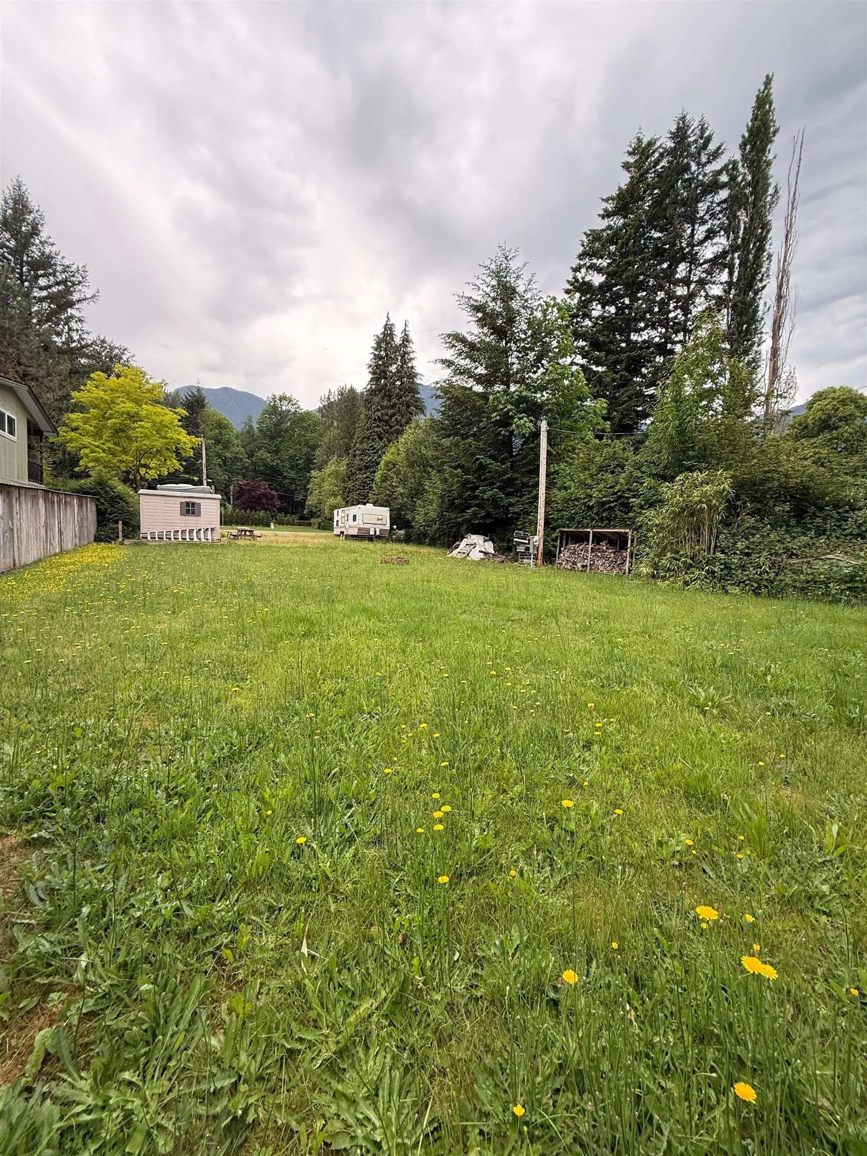 12050 Hodgkin Road