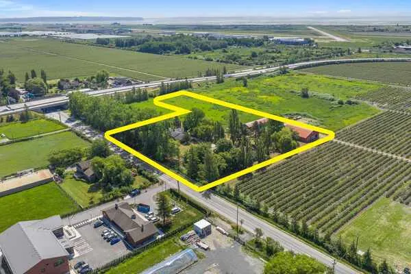 7064 Ladner Trunk Road