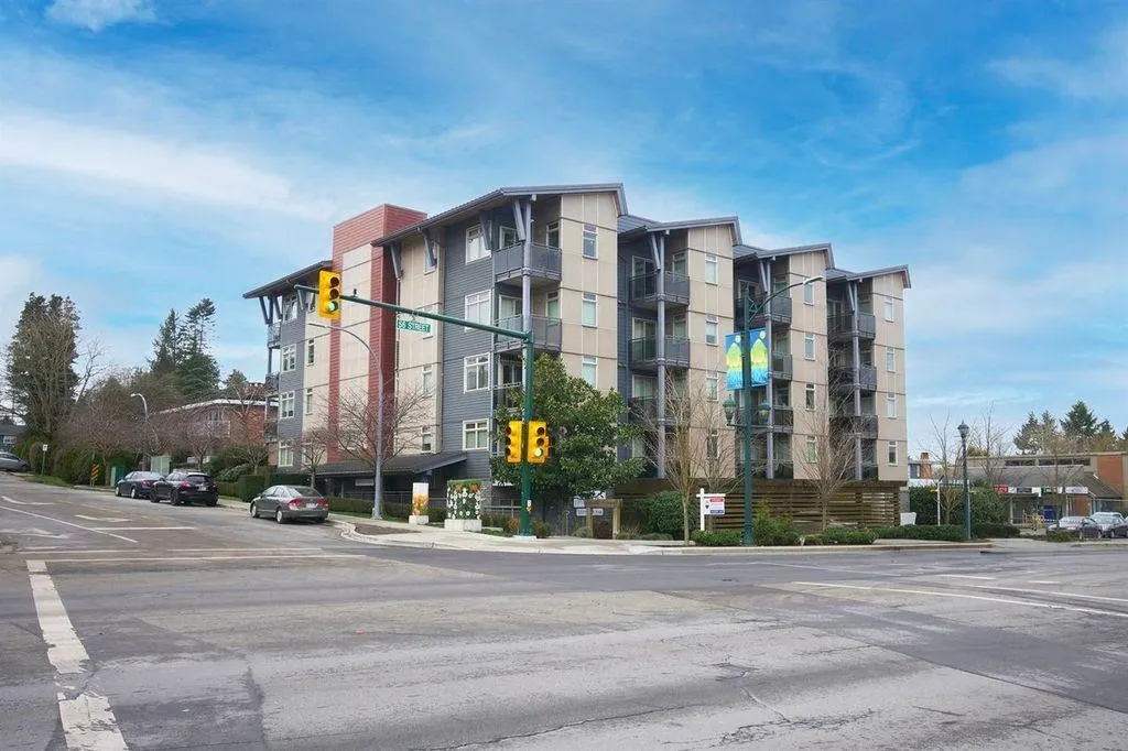 5599 14b Avenue #205