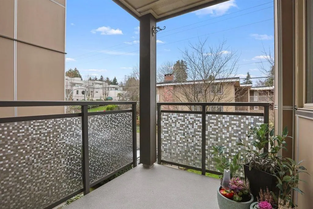 5599 14b Avenue #205