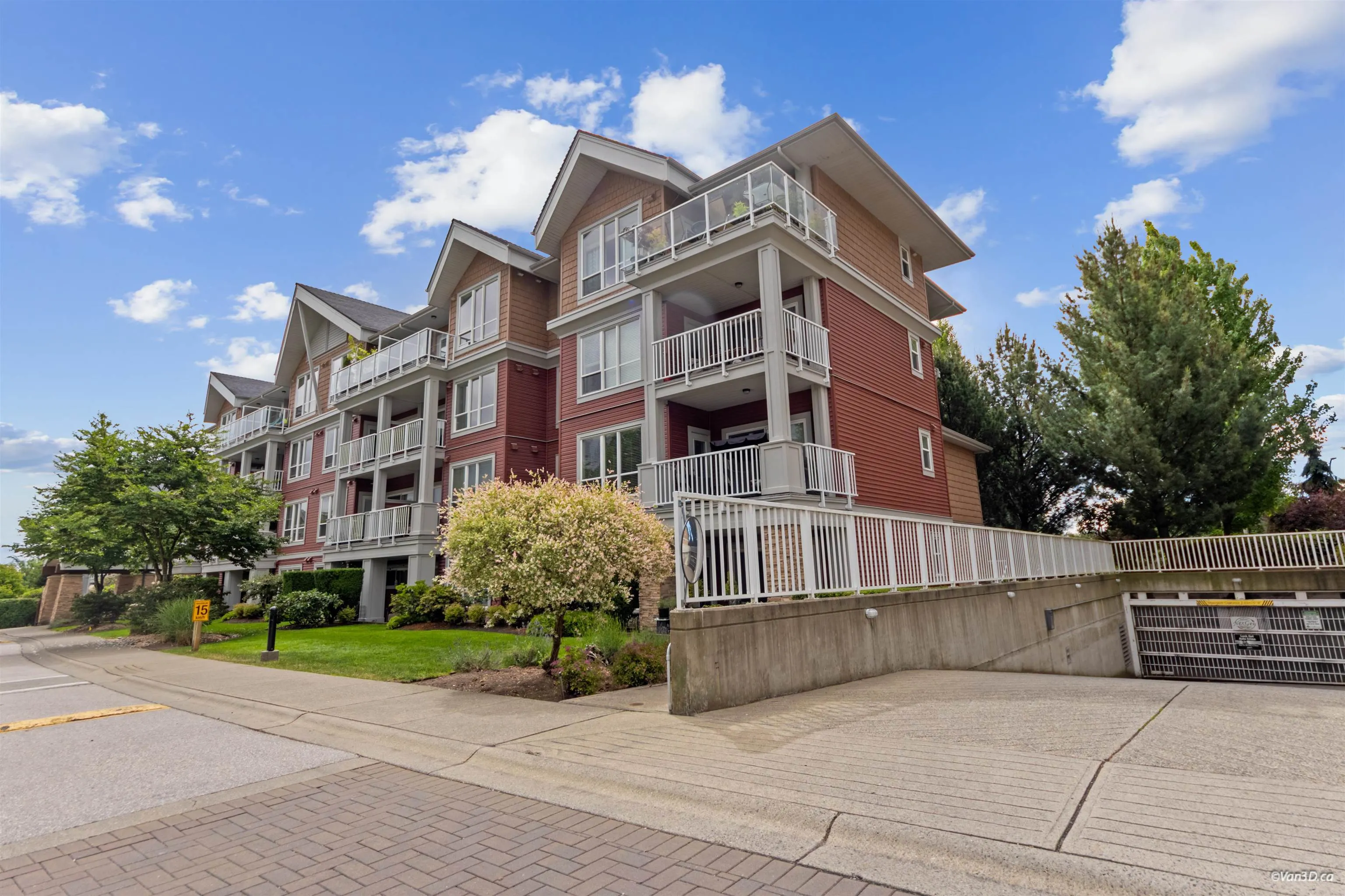 6440 194 Street #215