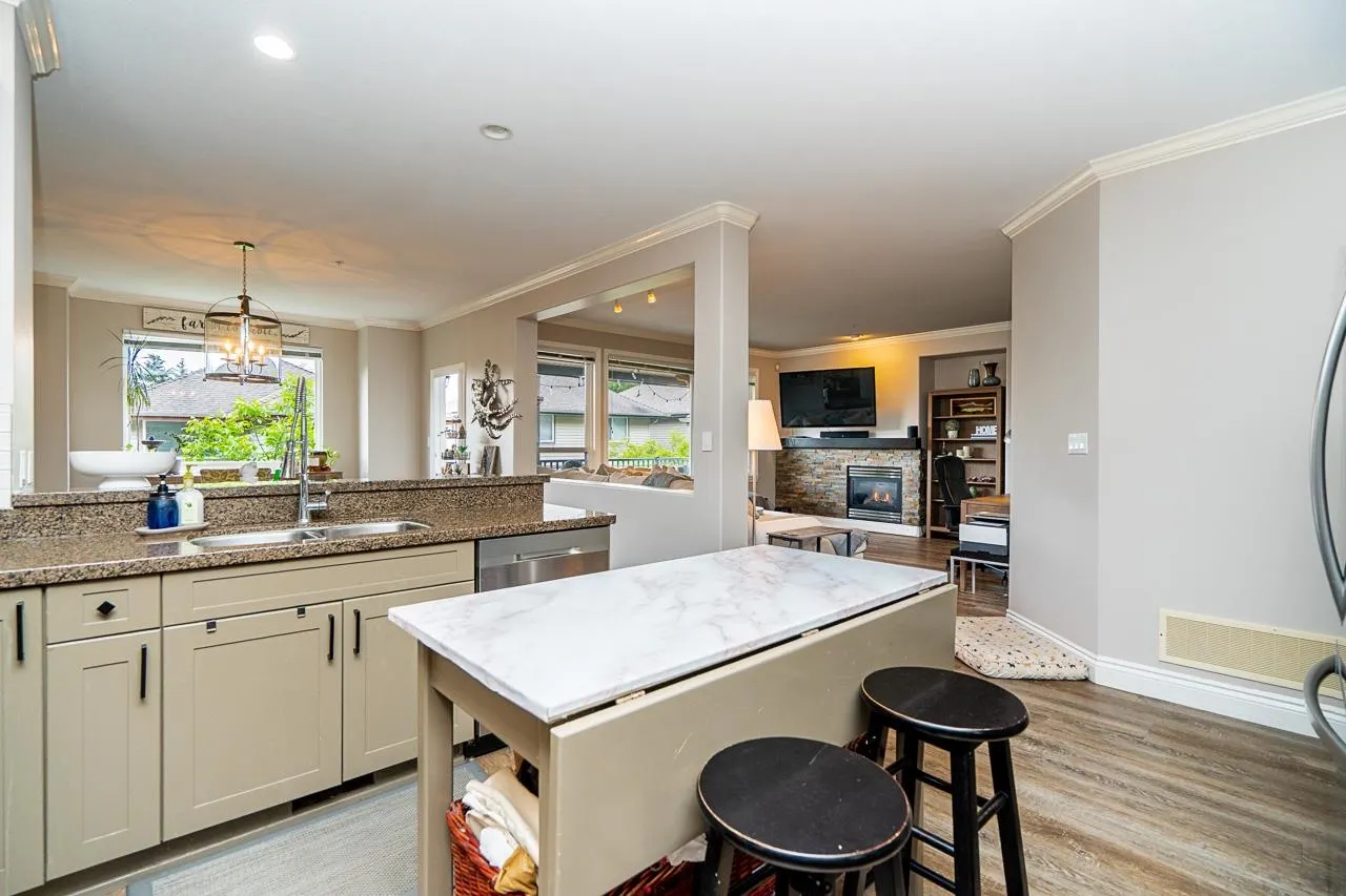 1705 Parkway Boulevard #25