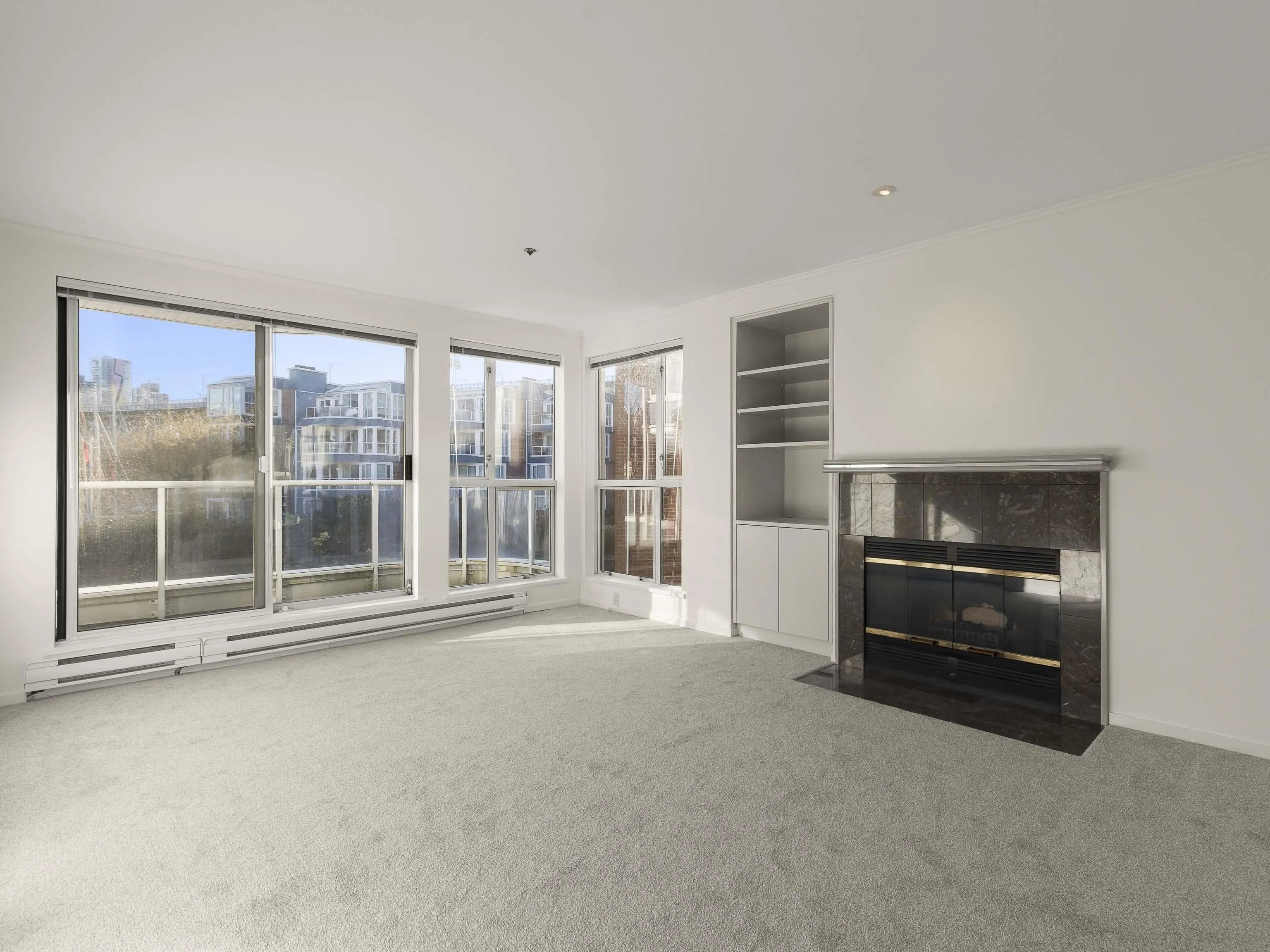 1551 Mariner Walk #202