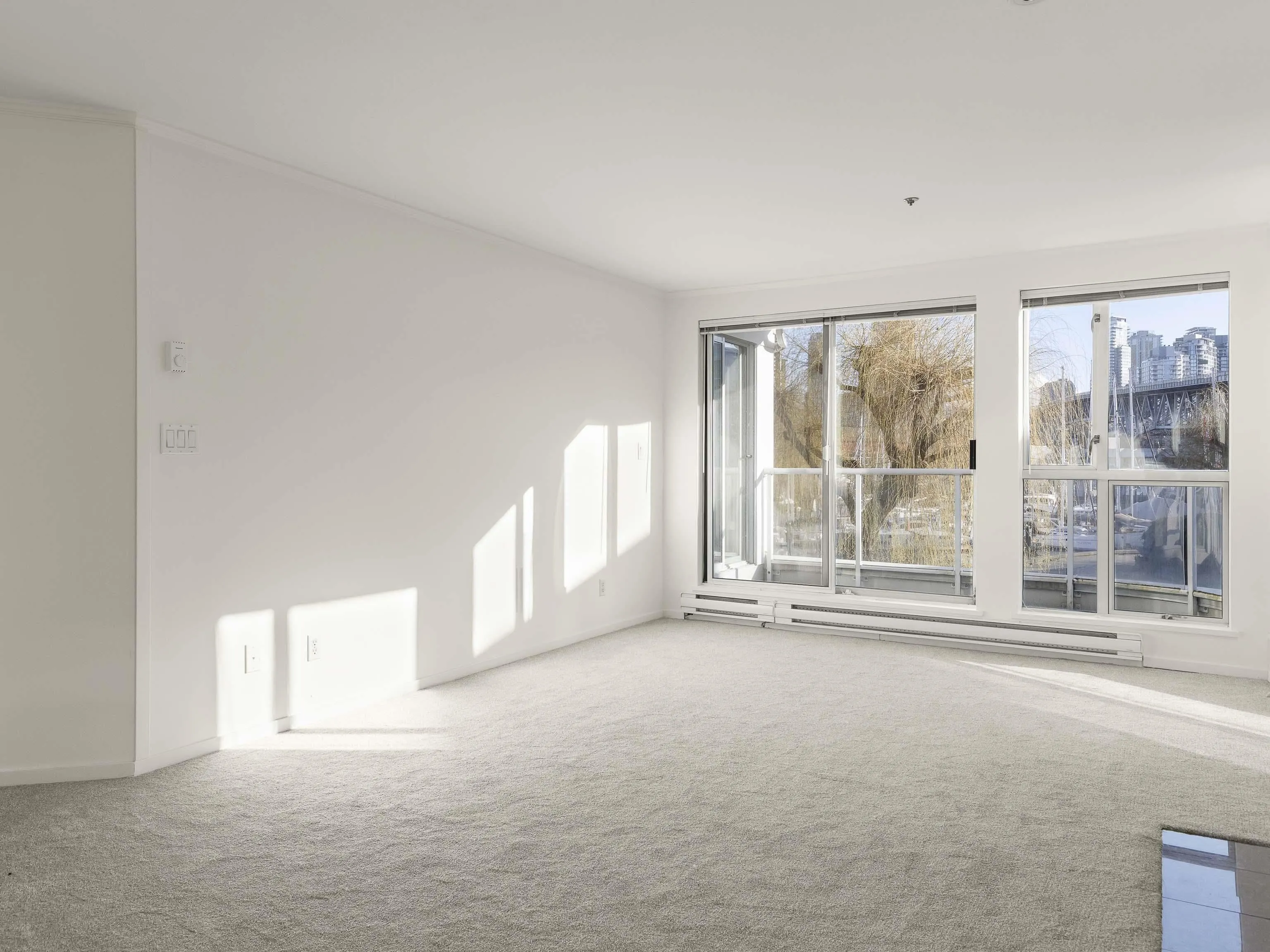 1551 Mariner Walk #202