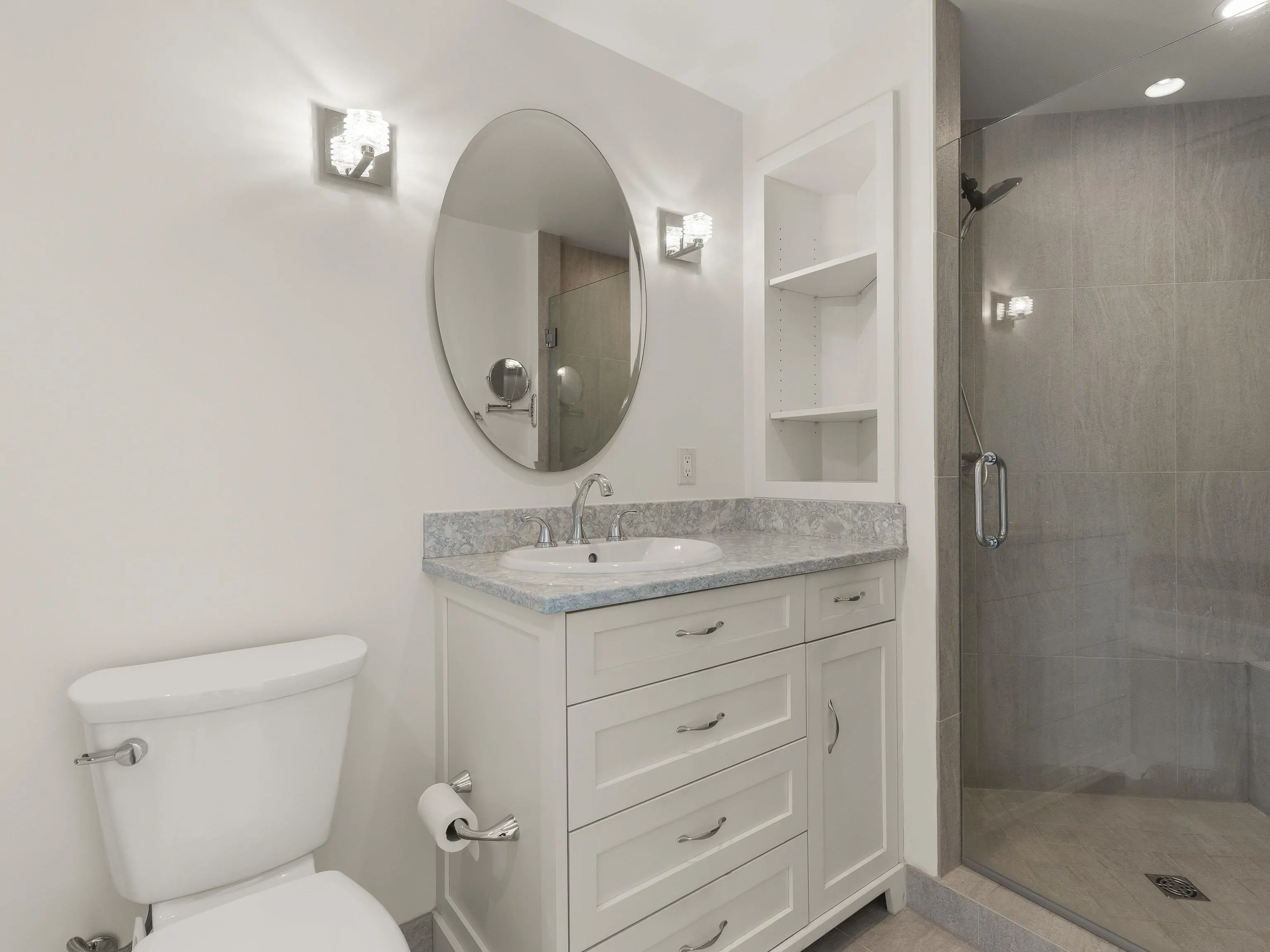 1551 Mariner Walk #202