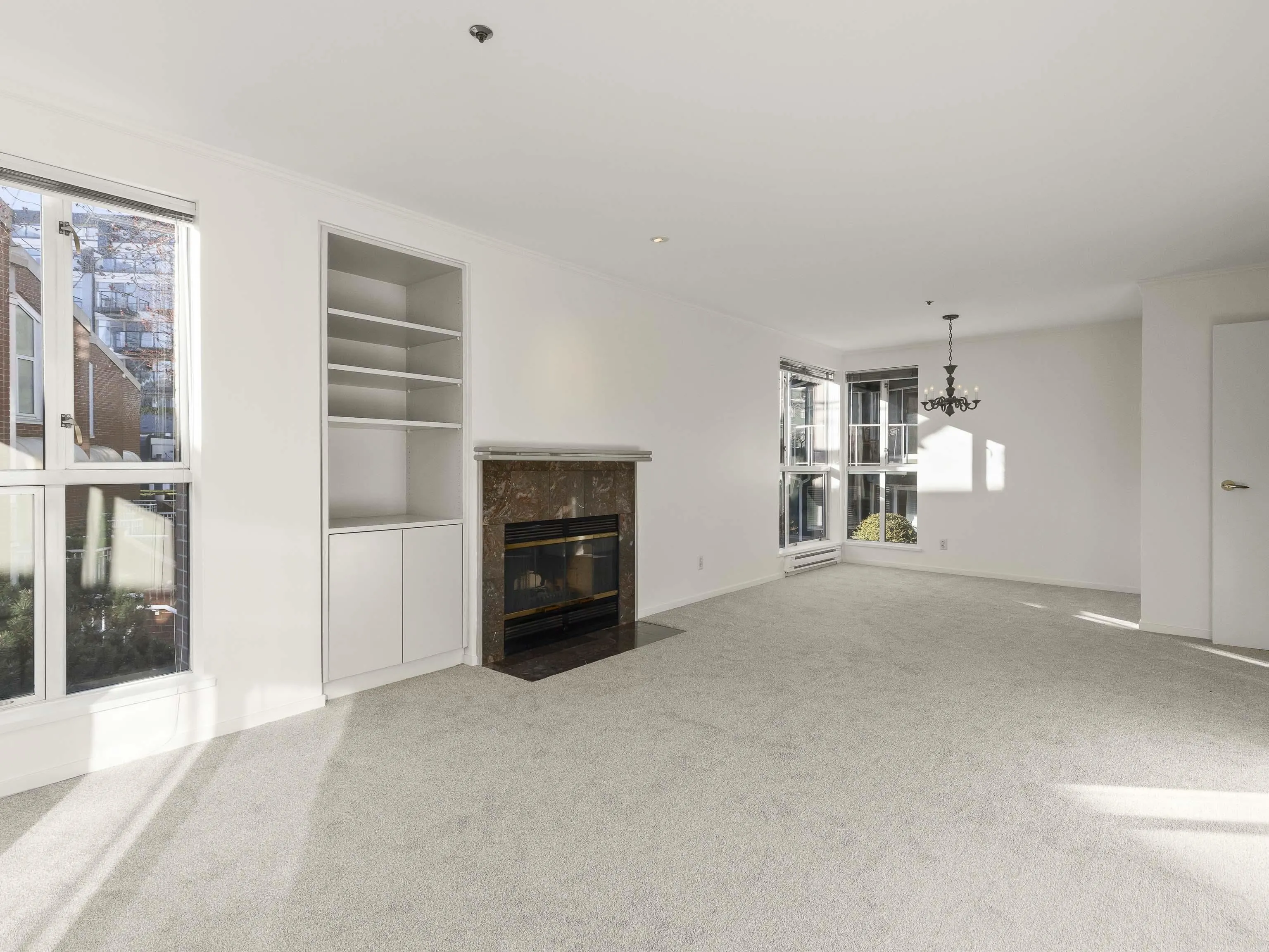 1551 Mariner Walk #202