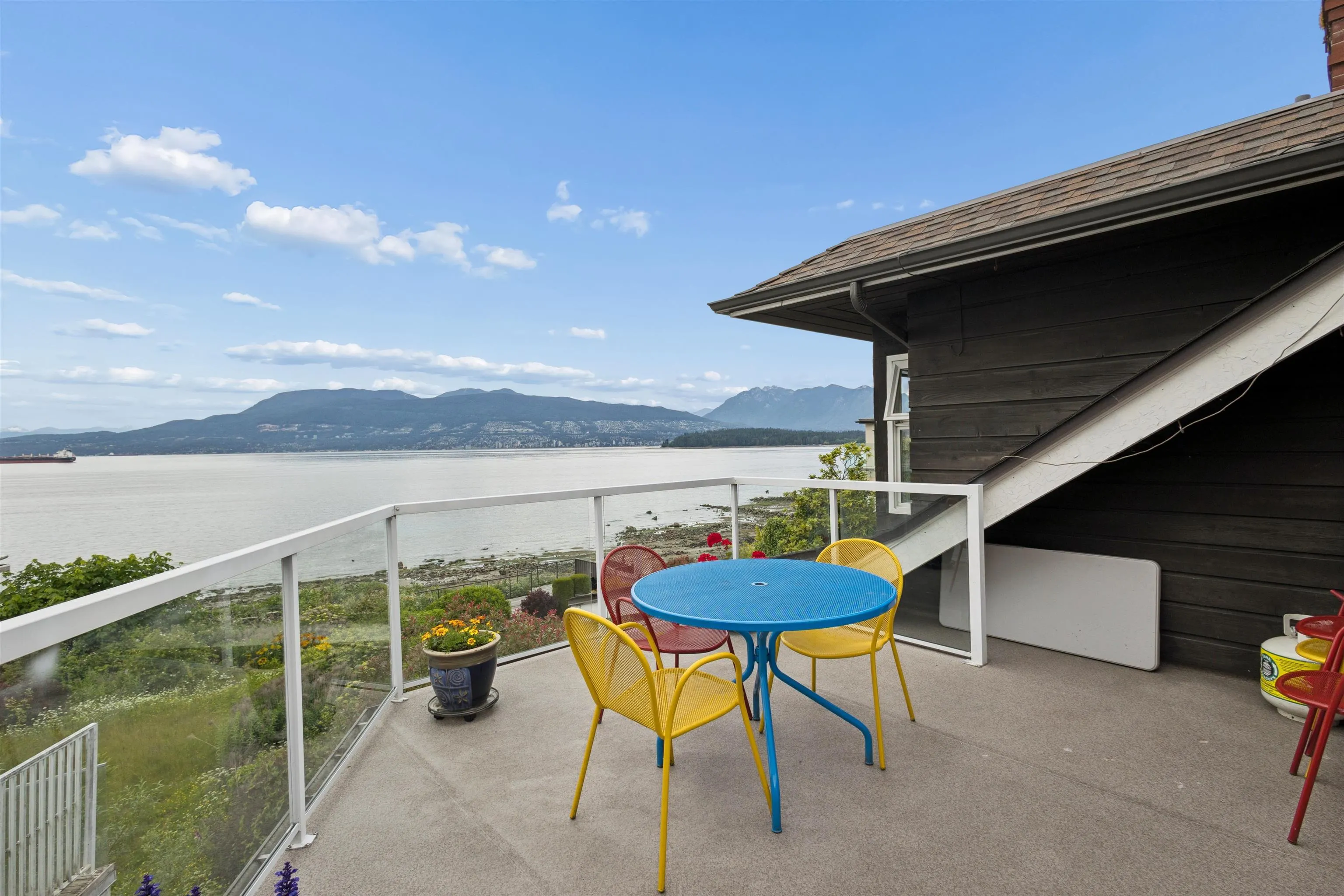 2651 Point Grey Road