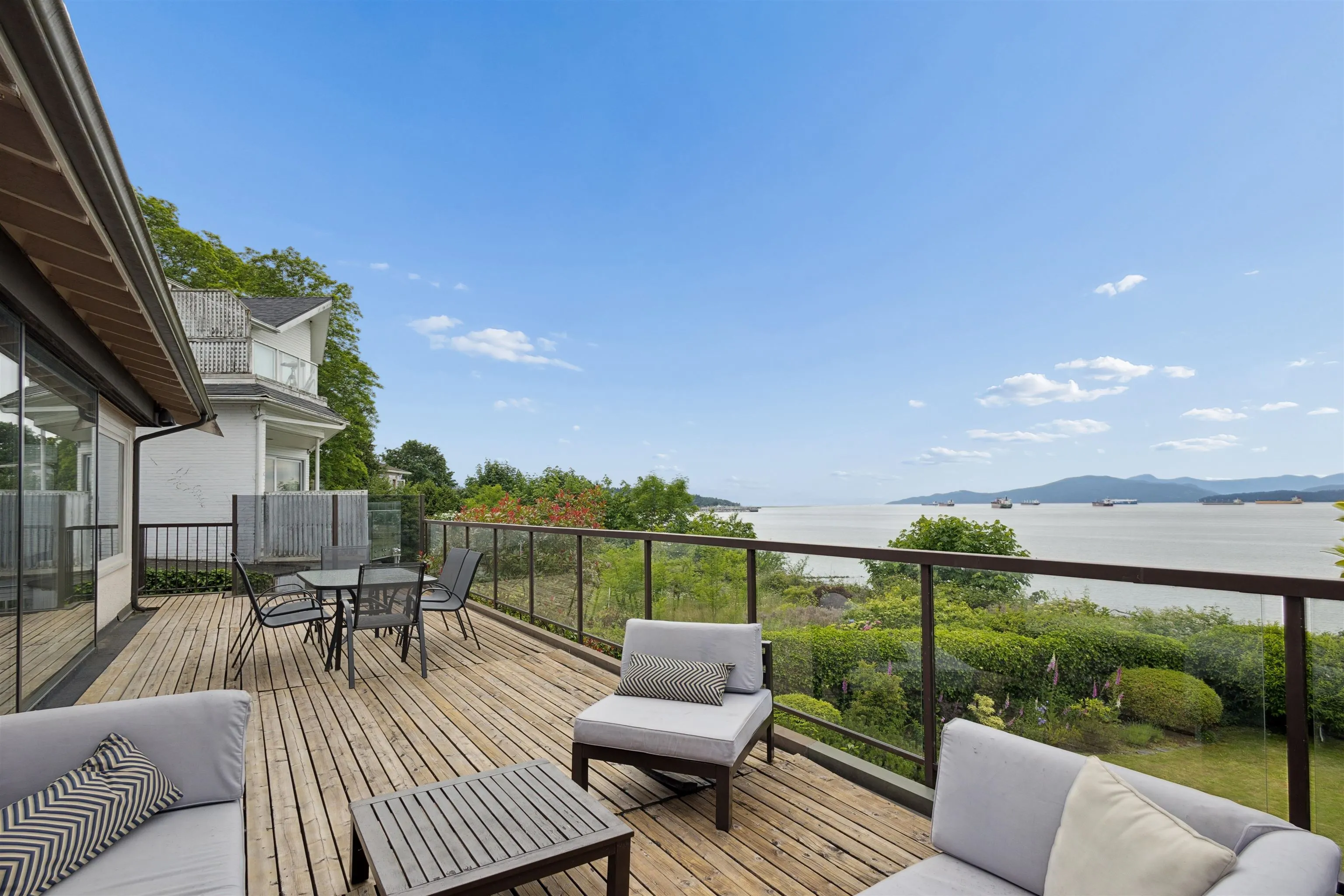 2651 Point Grey Road