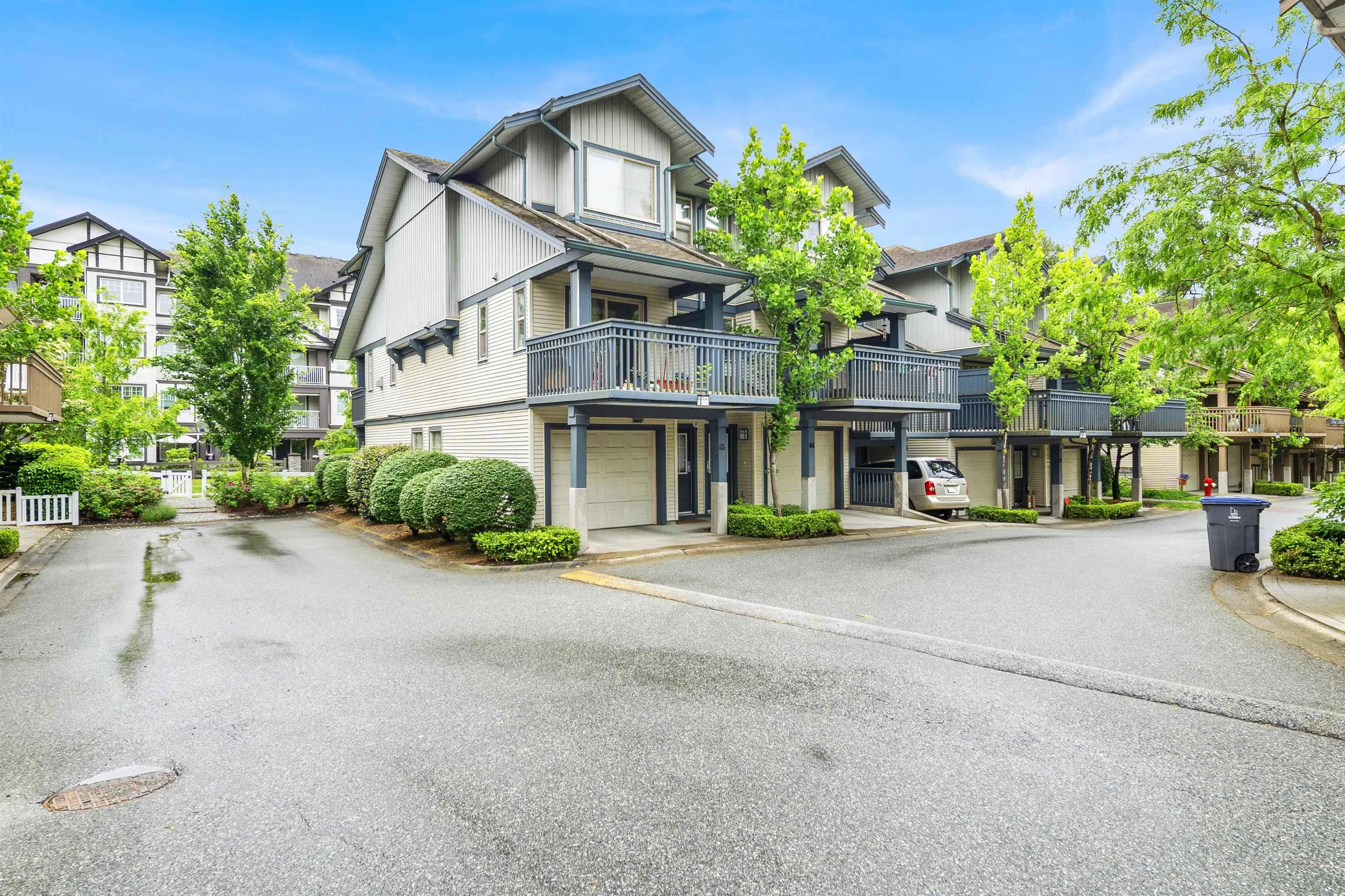 19250 65 Avenue #64