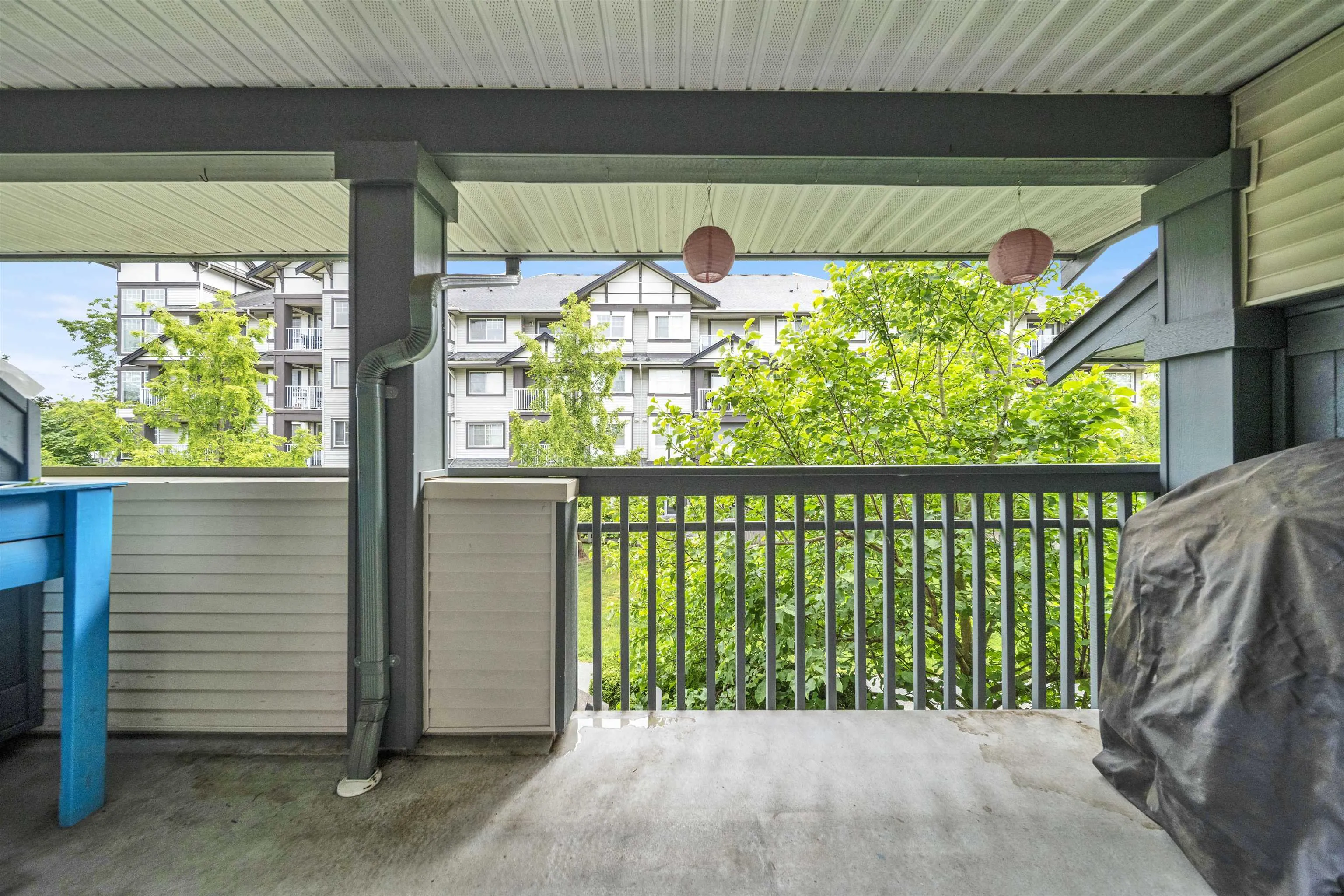 19250 65 Avenue #64