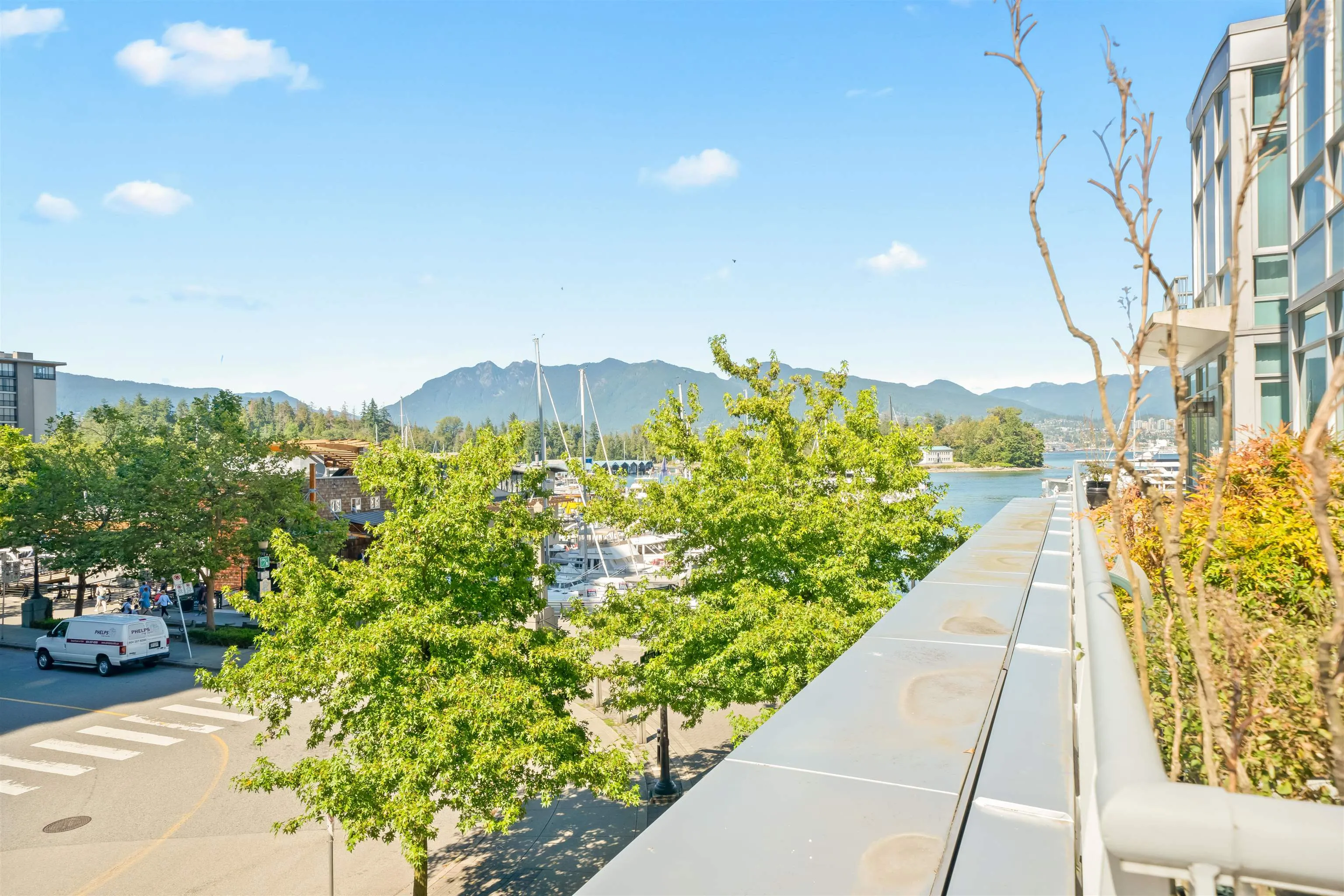 560 Nicola Street #206