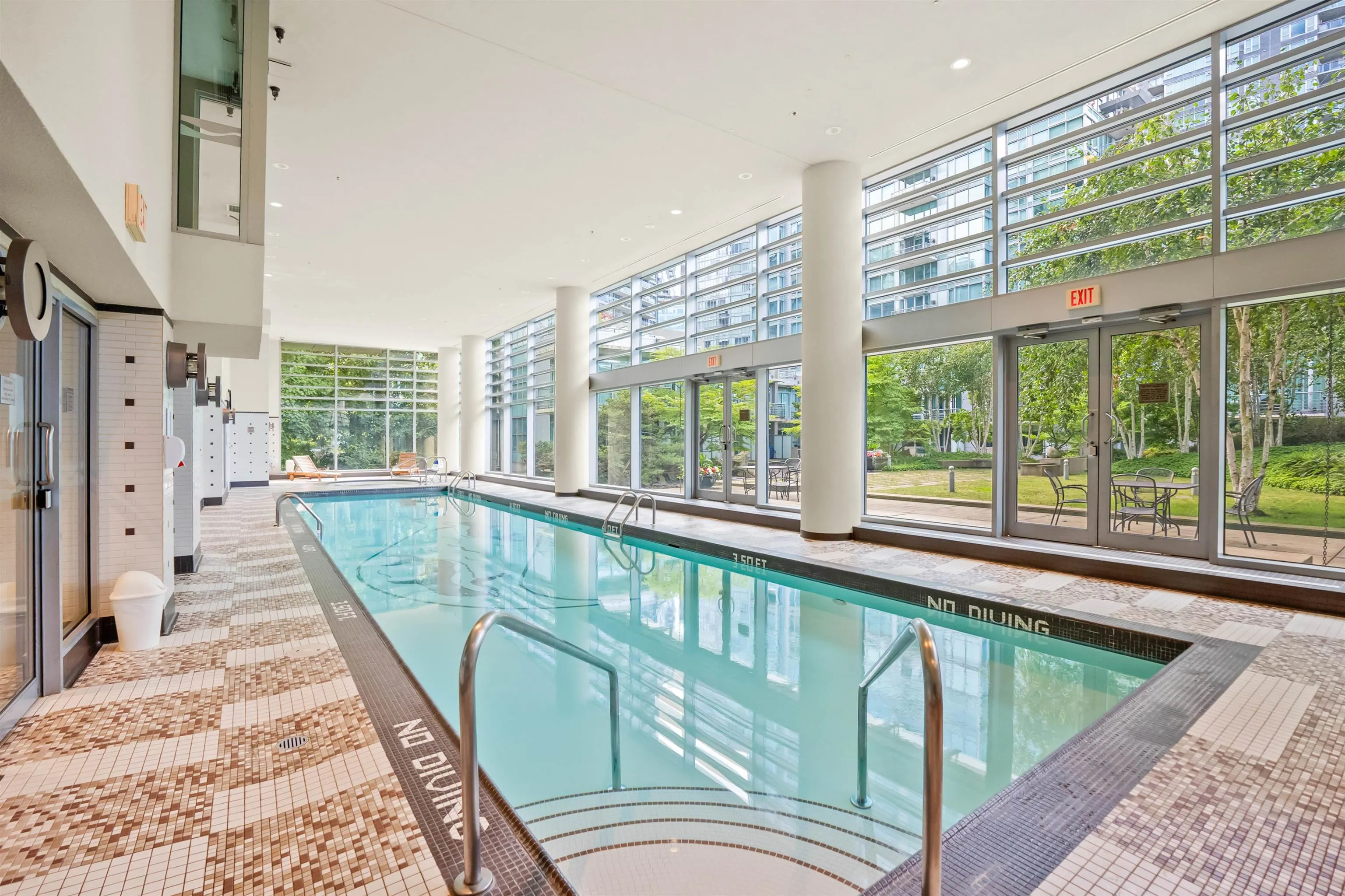 560 Nicola Street #206