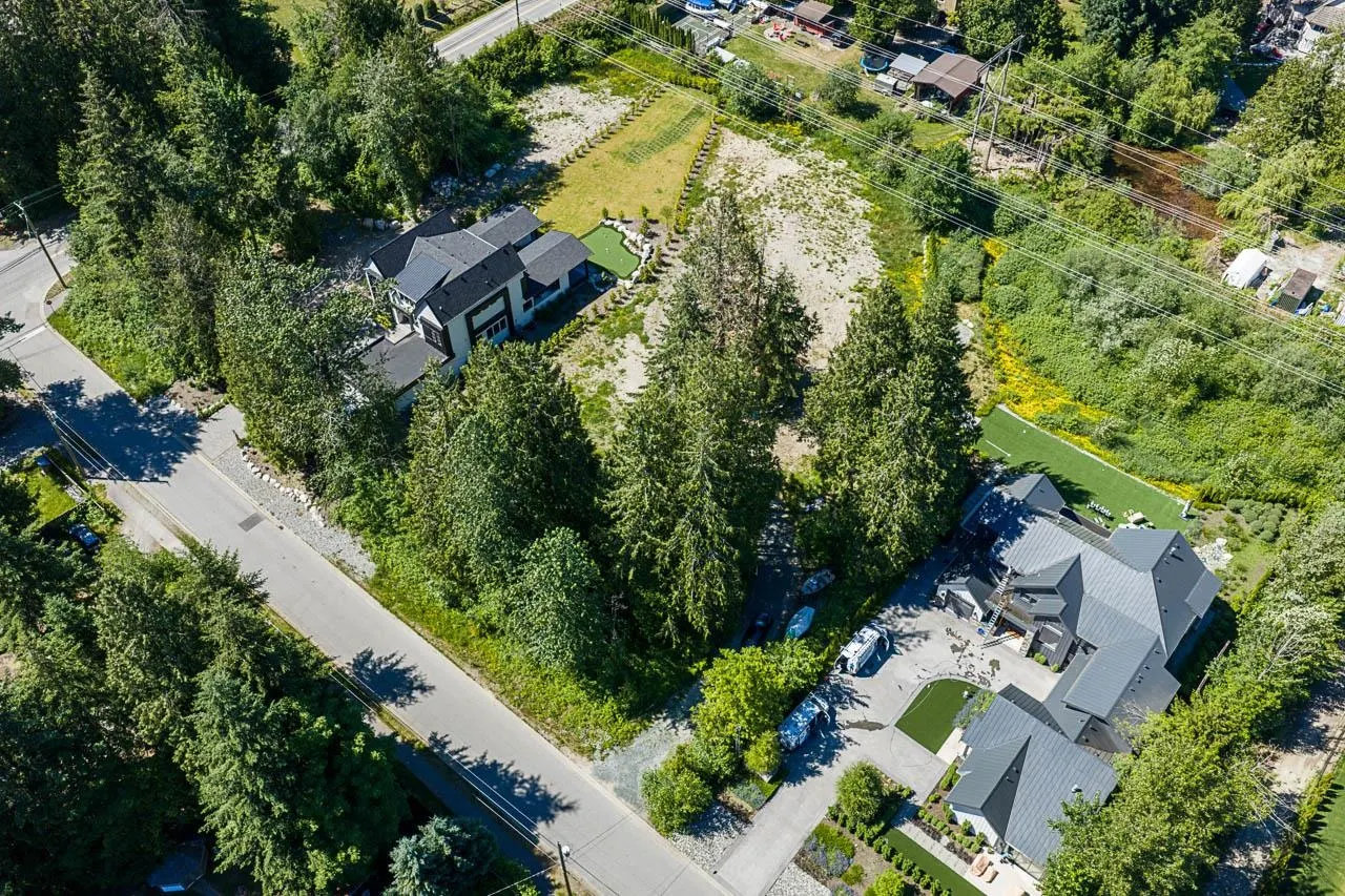 2575 Leggett Drive