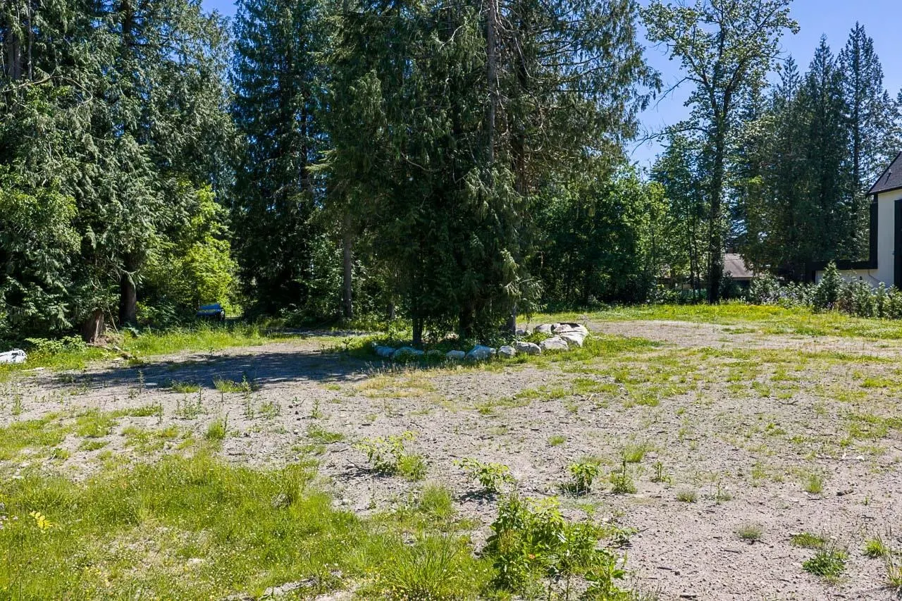 2575 Leggett Drive