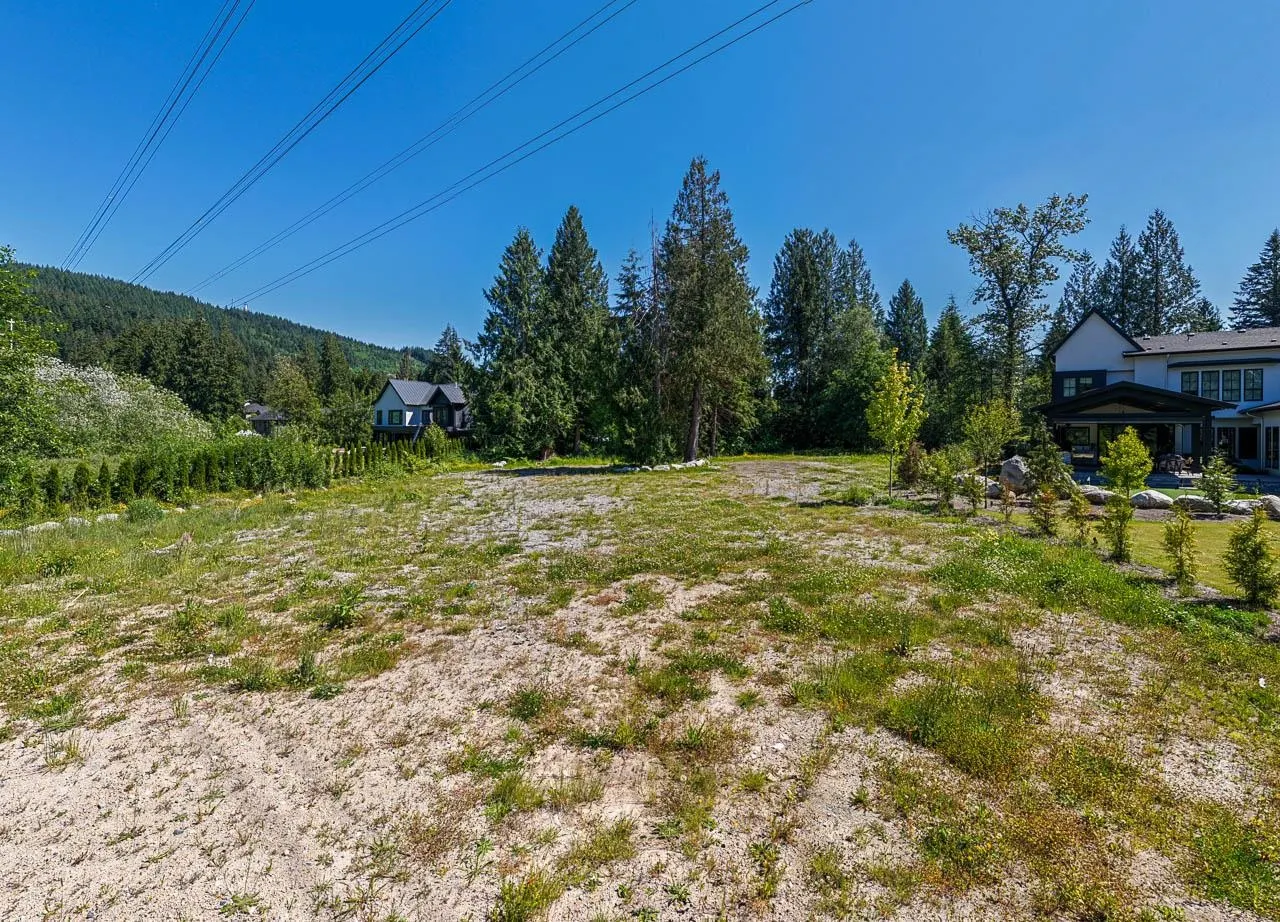 2575 Leggett Drive