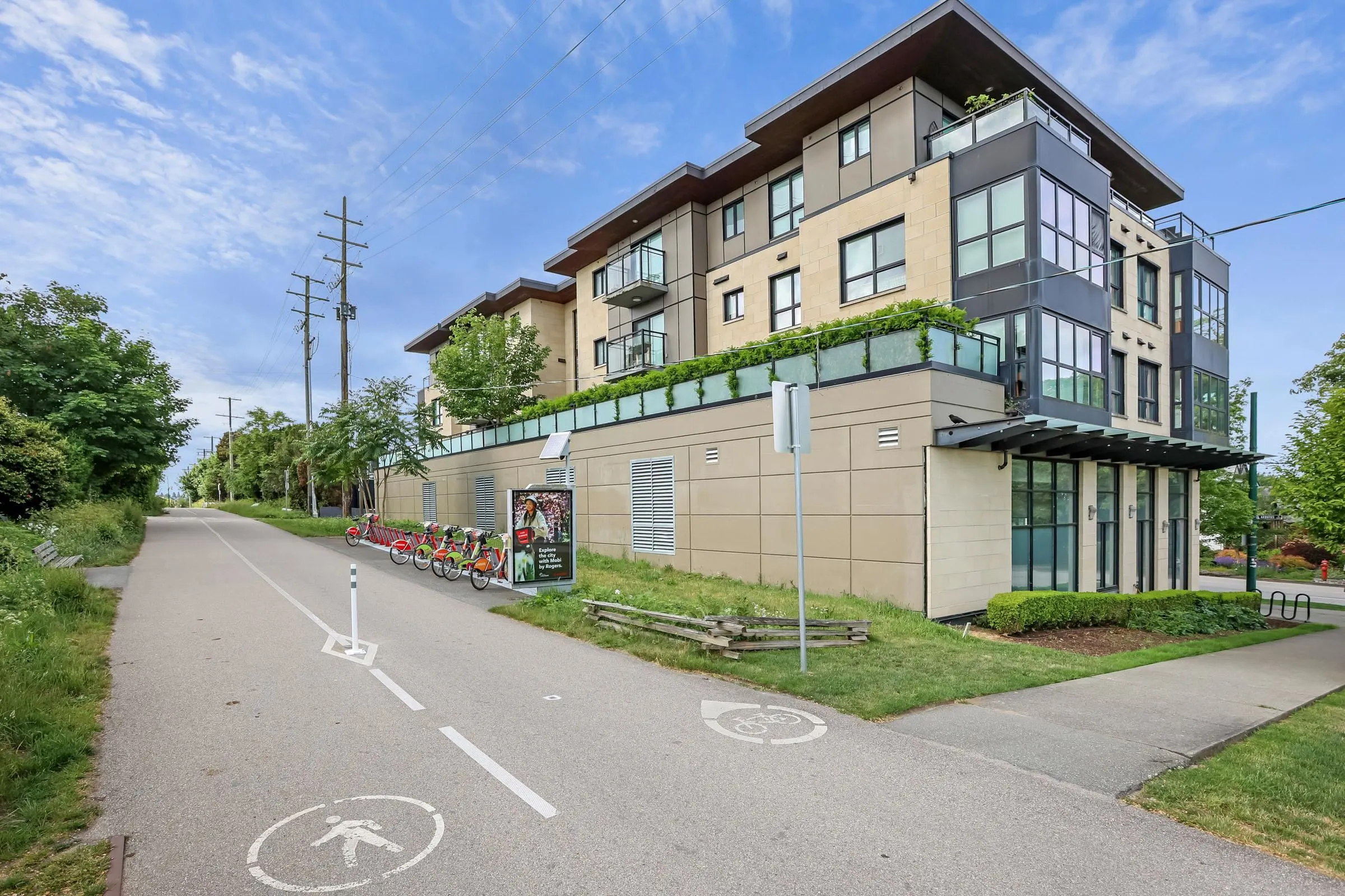 3028 Arbutus Street #301