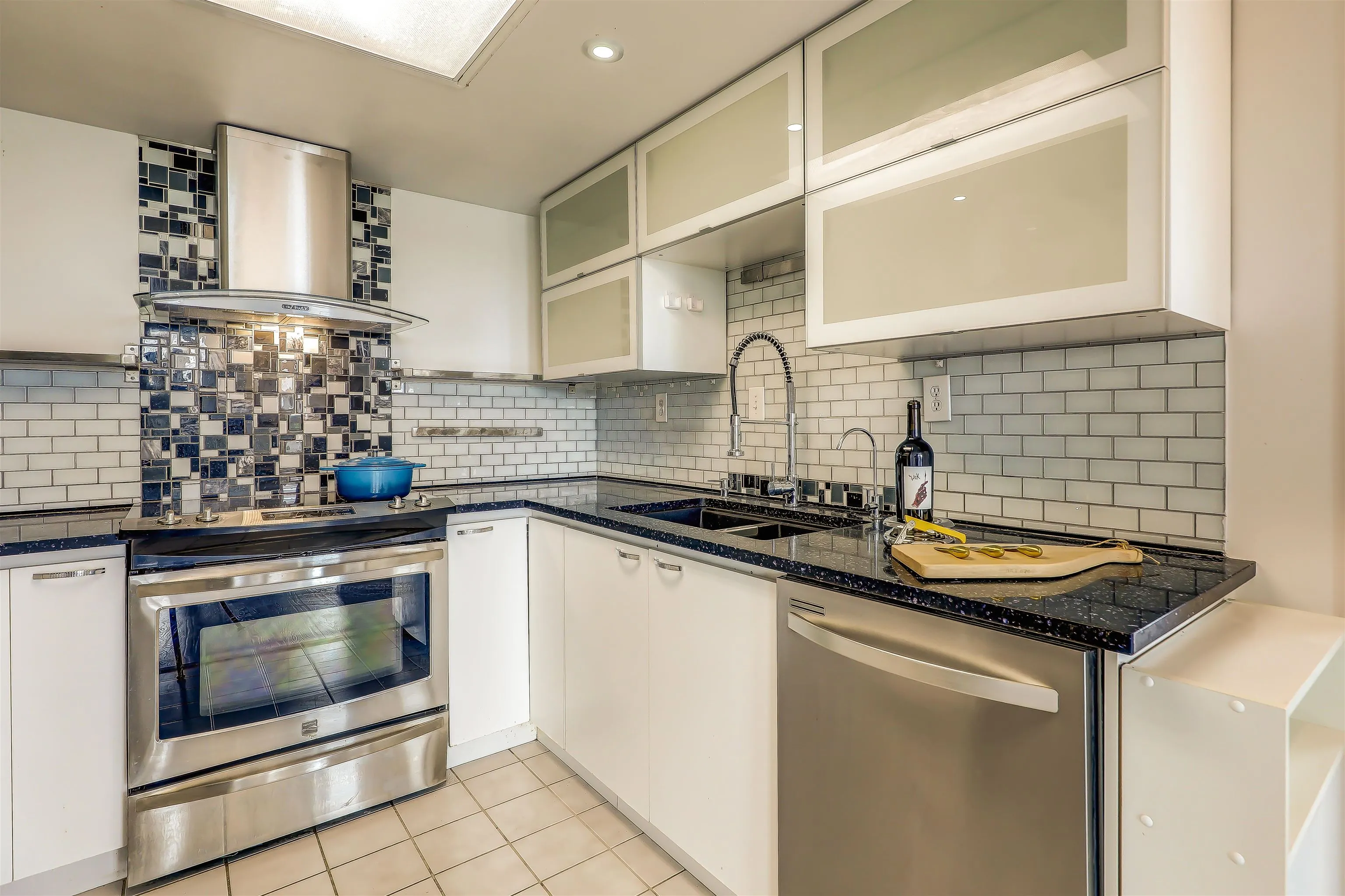 10082 148 Street #808