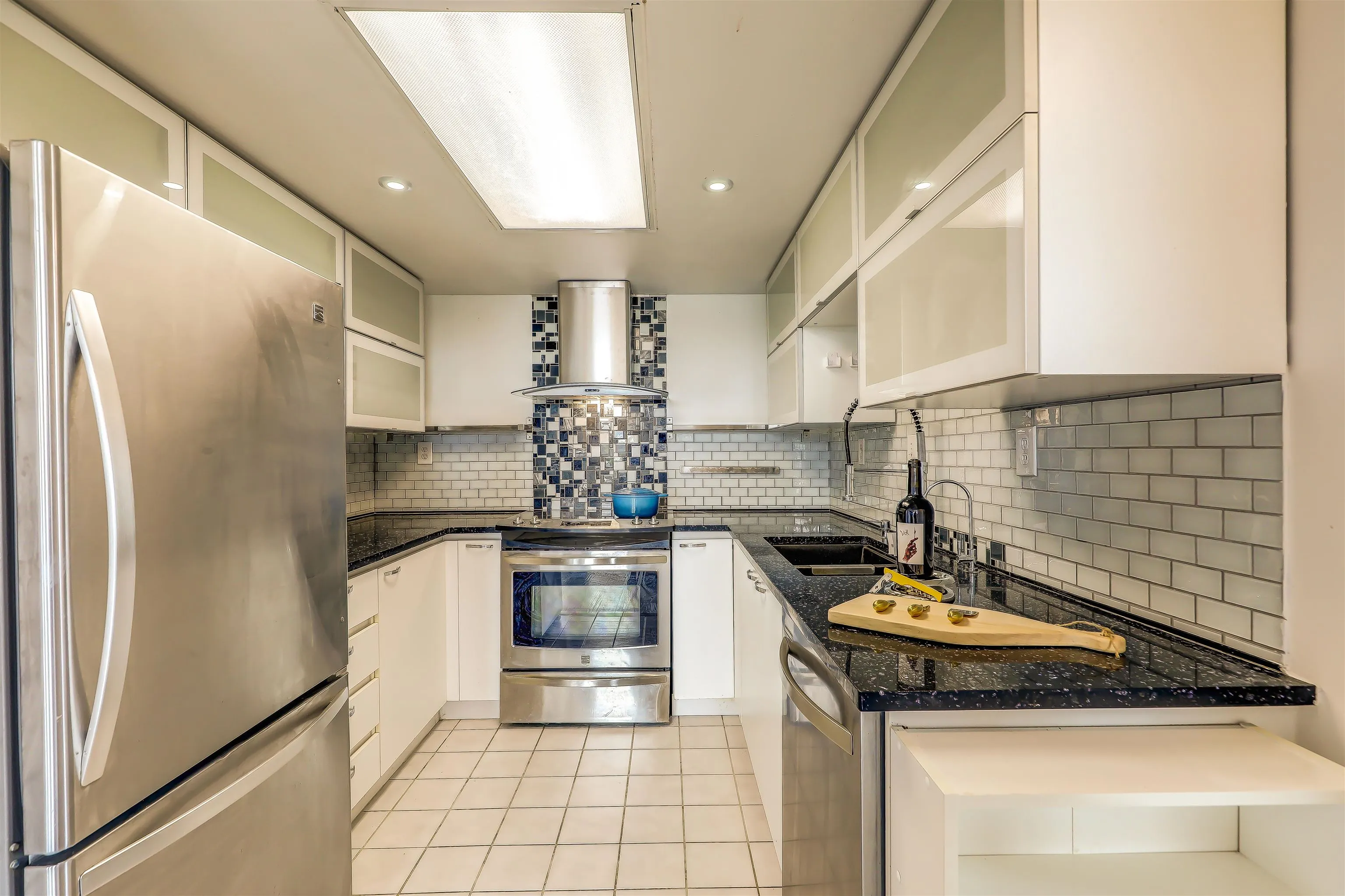 10082 148 Street #808