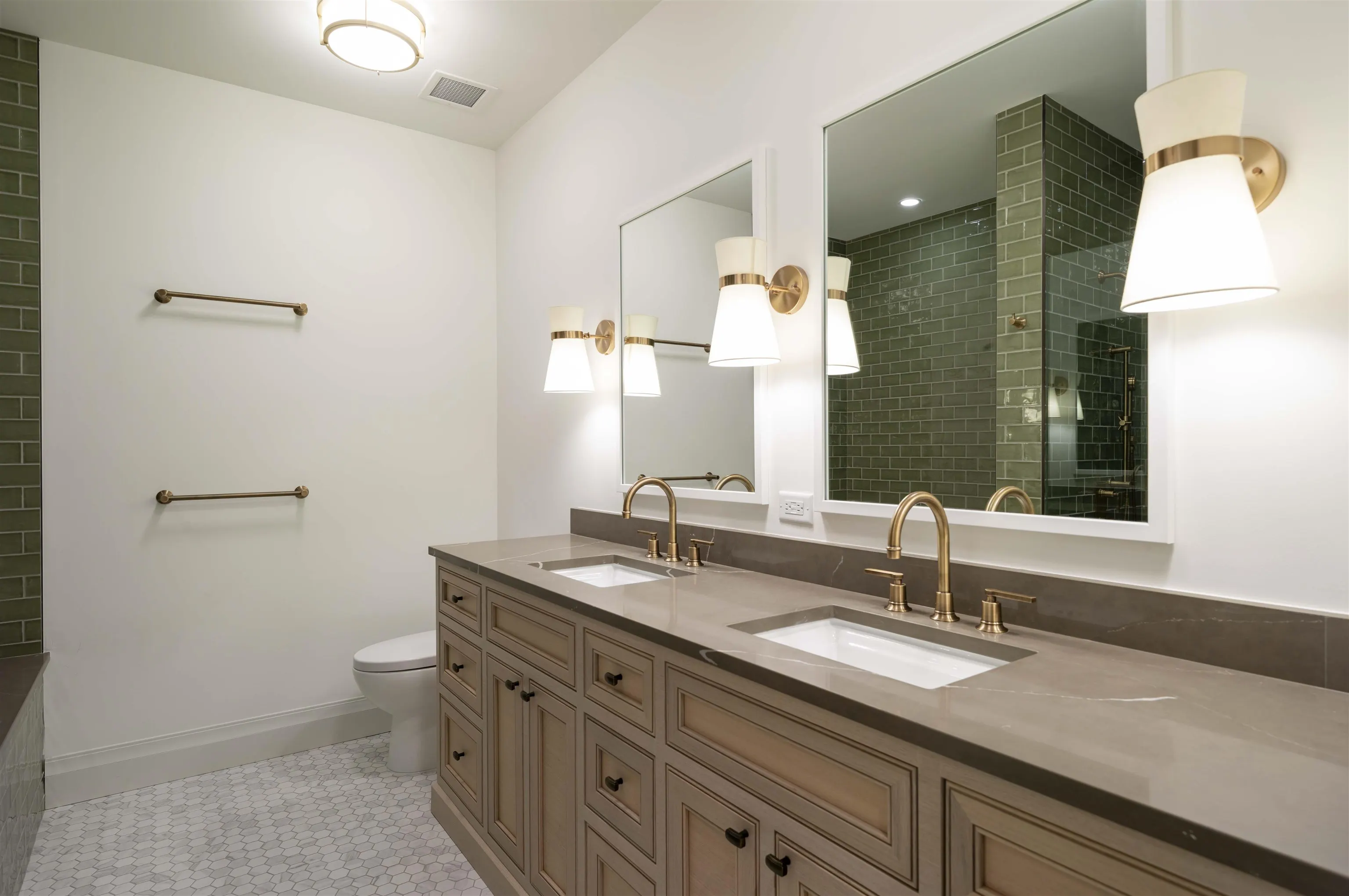 1310 W King Edward Avenue #2