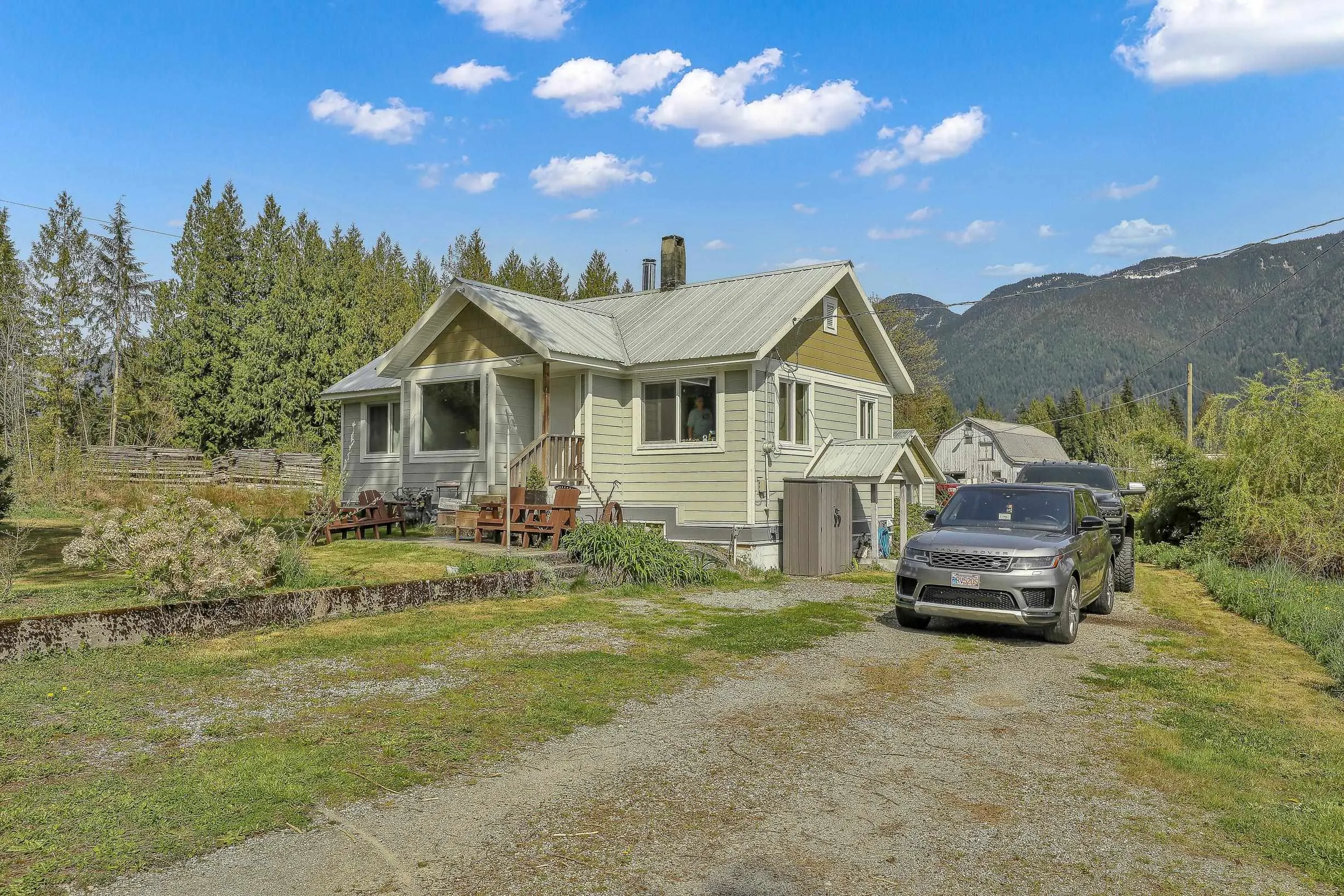 13028 Stave Lake Road