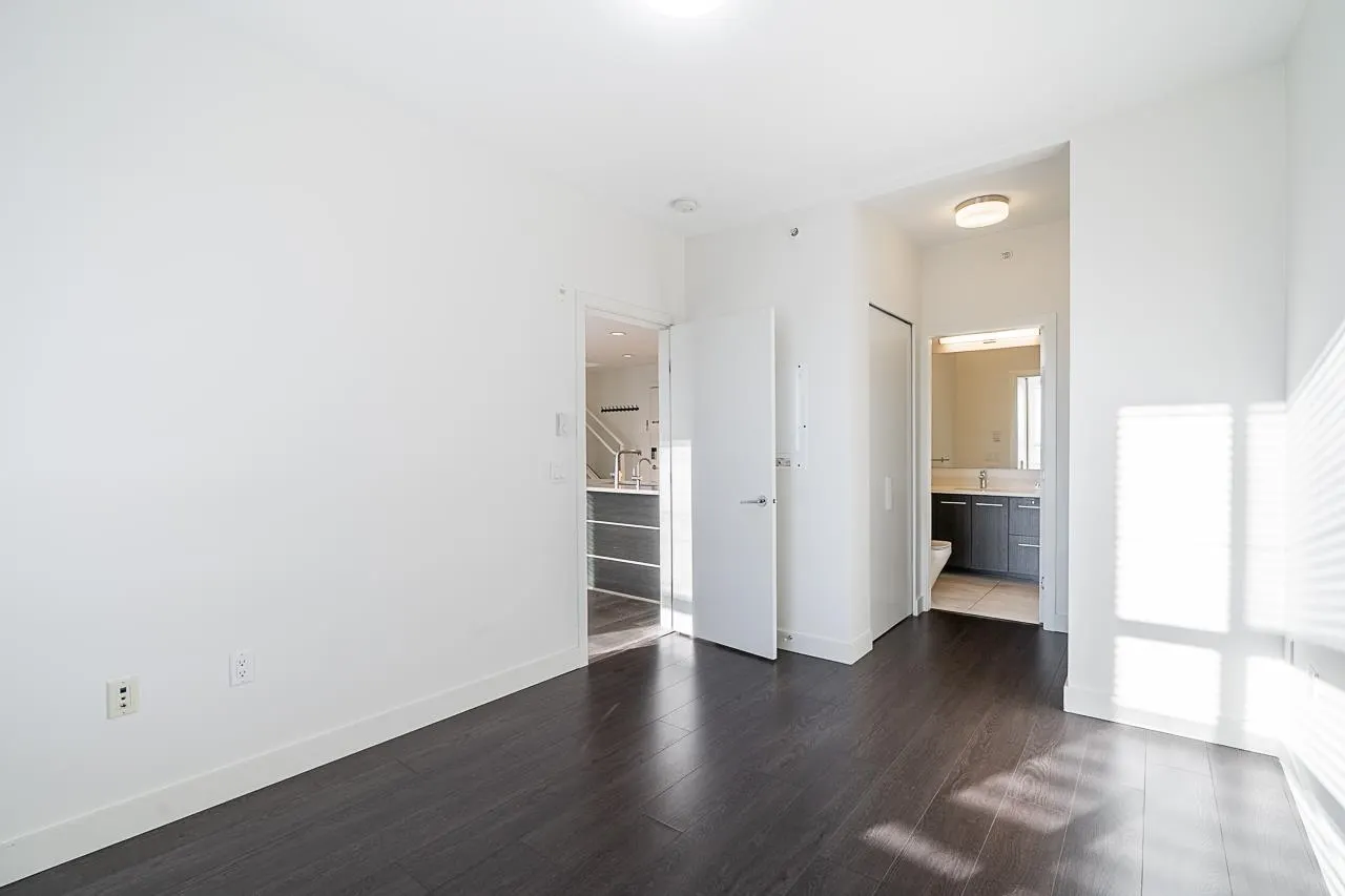 6033 Gray Avenue #PH1