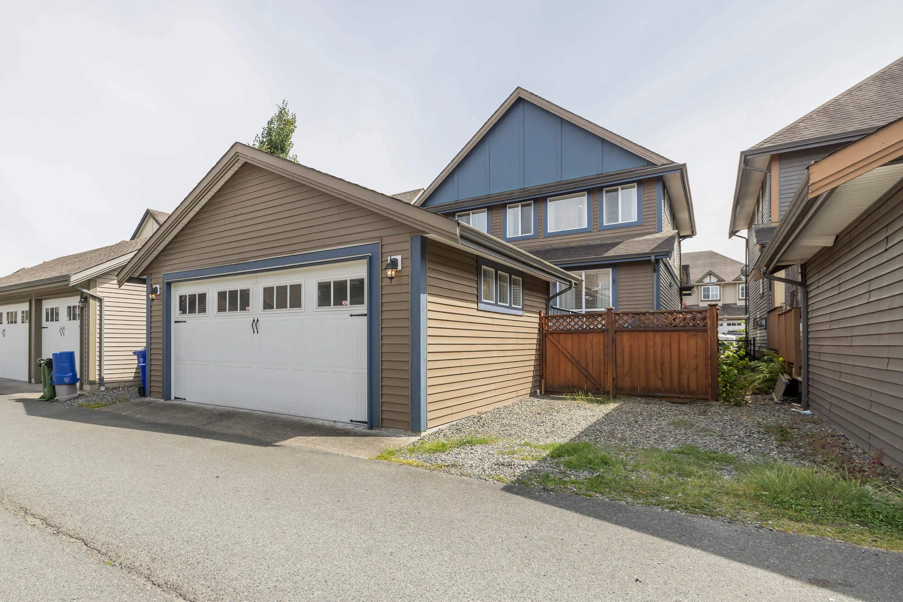45715 Safflower Crescent