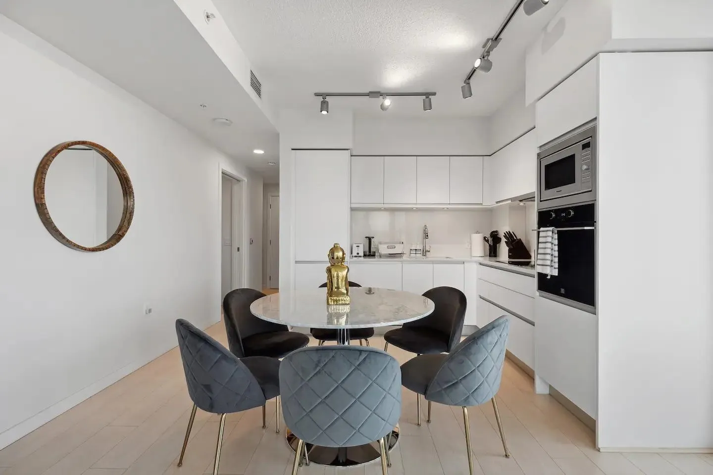 180 E 2nd Avenue #507