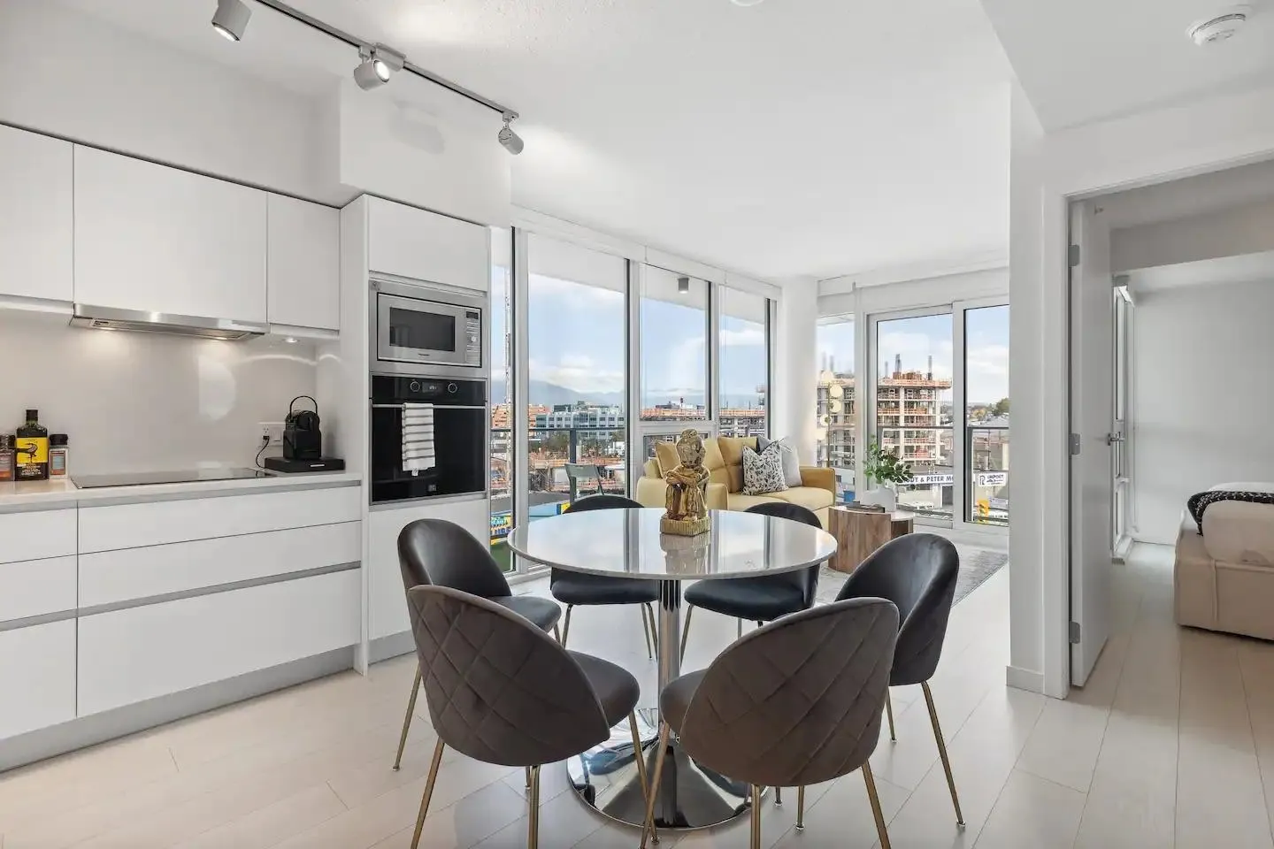 180 E 2nd Avenue #507