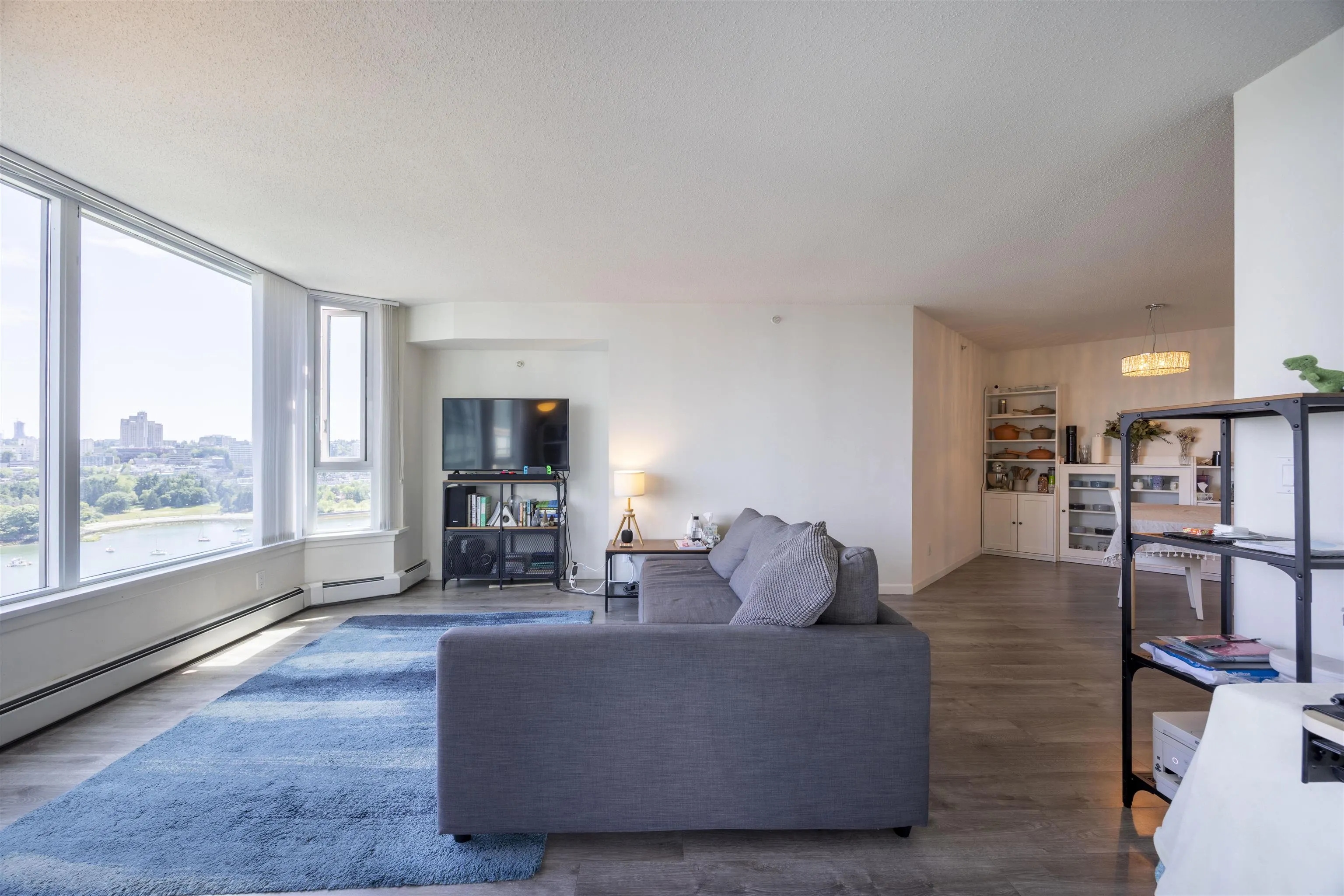 388 Drake Street #2505