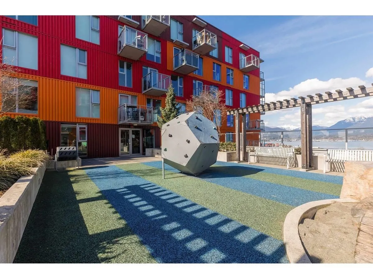 933 E Hastings Street #603