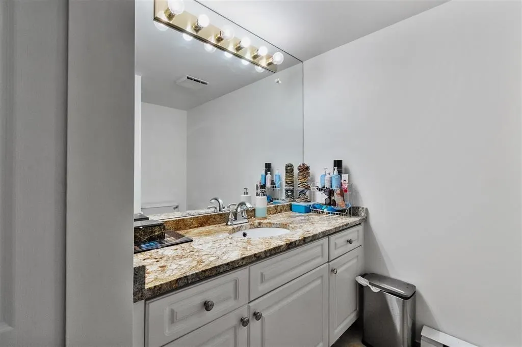 15130 108 Avenue #212