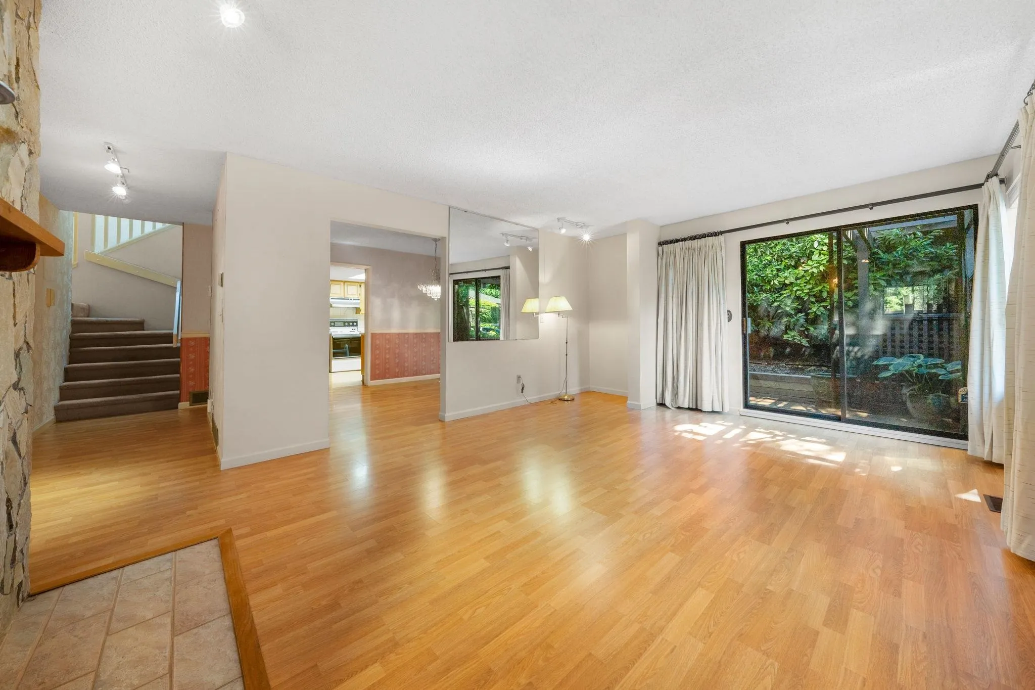 12749 16 Avenue #104