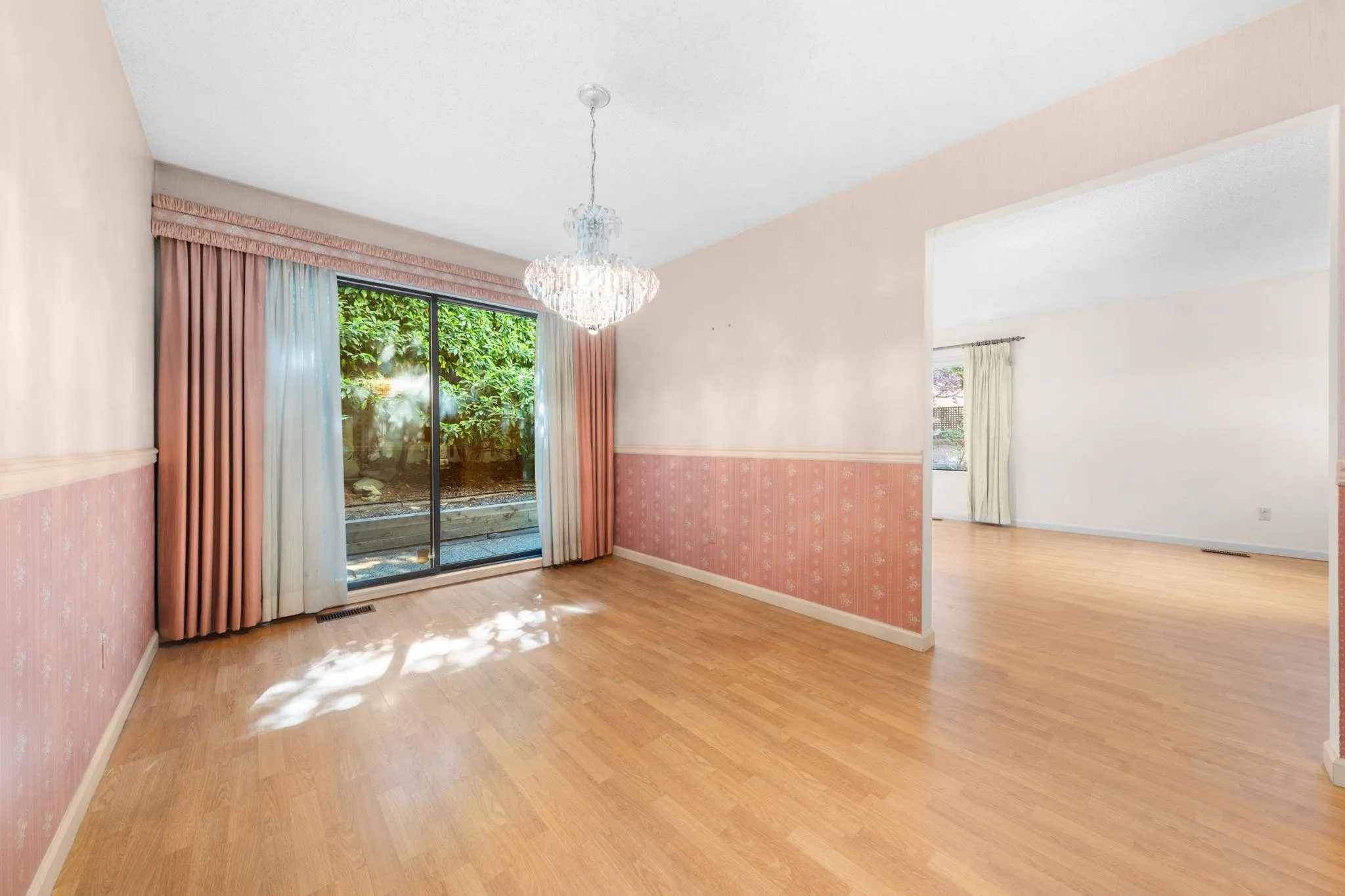 12749 16 Avenue #104