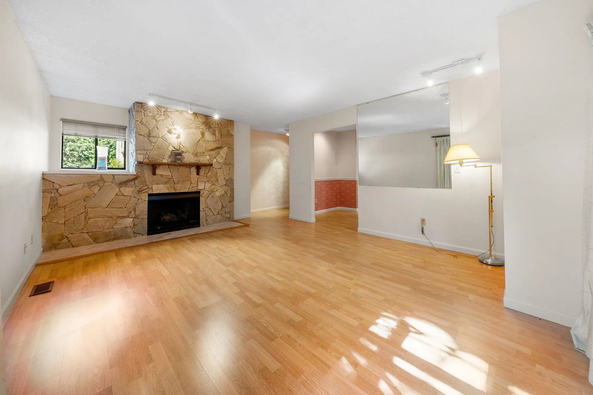 12749 16 Avenue #104