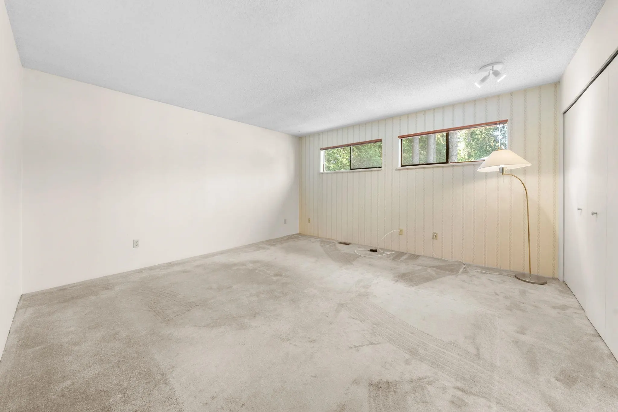 12749 16 Avenue #104