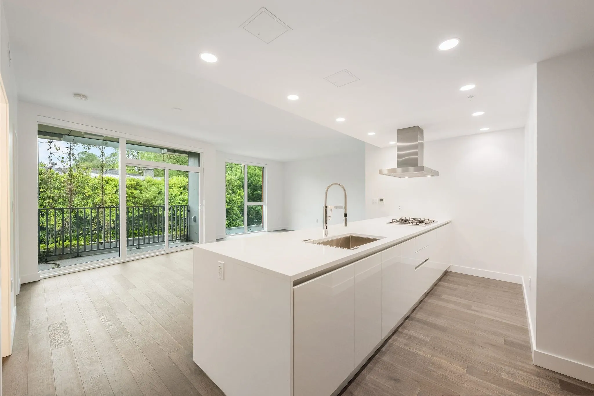 2888 Arbutus Street #303