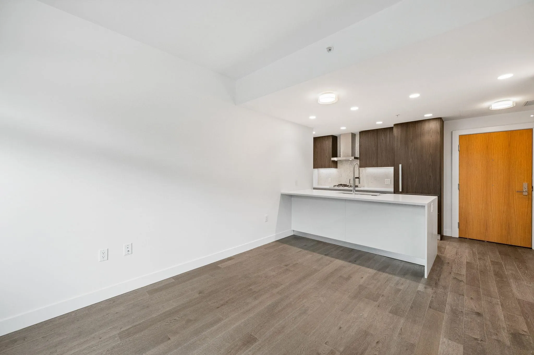 2888 Arbutus Street #206